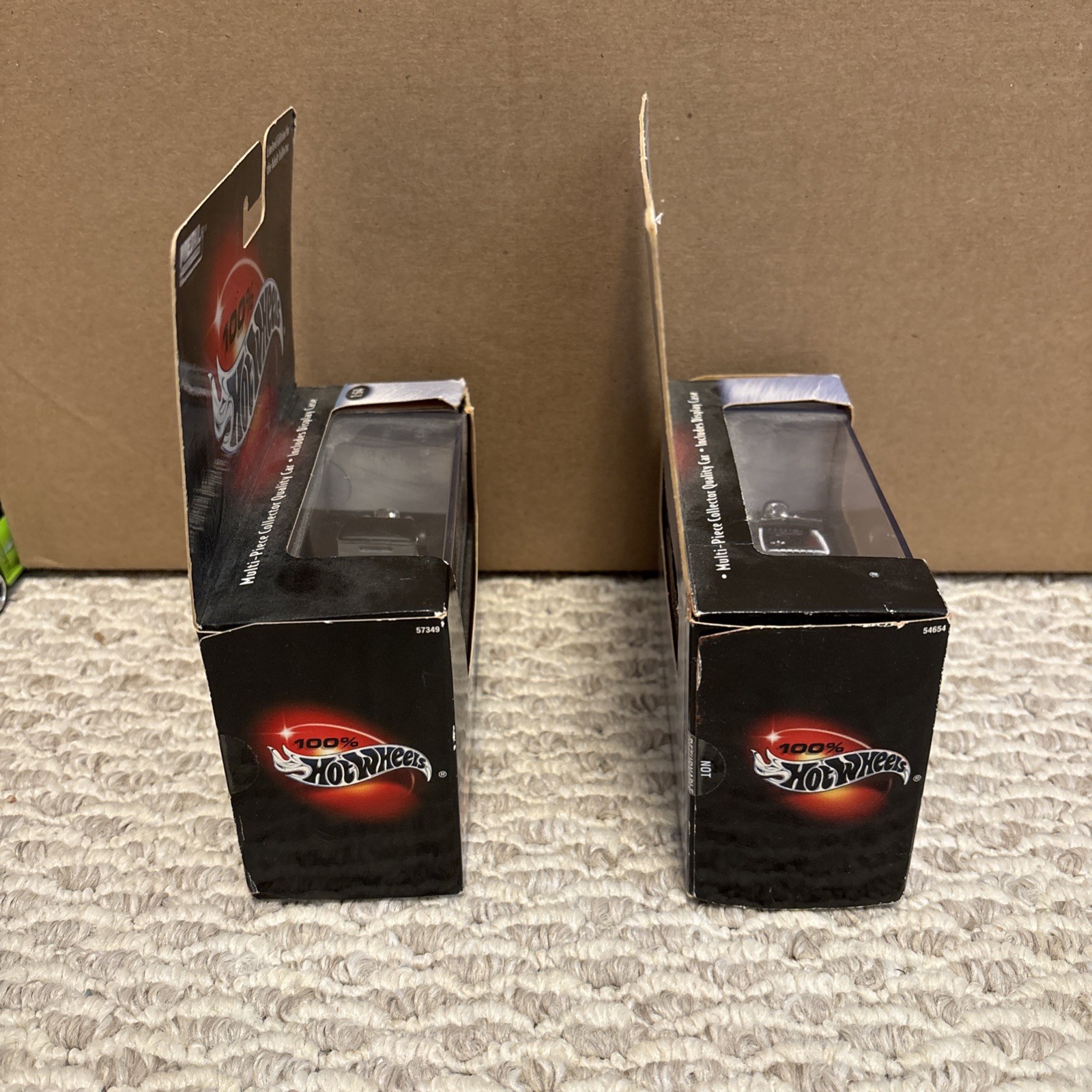 LOT [2] BOXED 2002-03 HOT WHEELS 100% SERIES 1932 FORD PICKUP & CONVERTIBLE