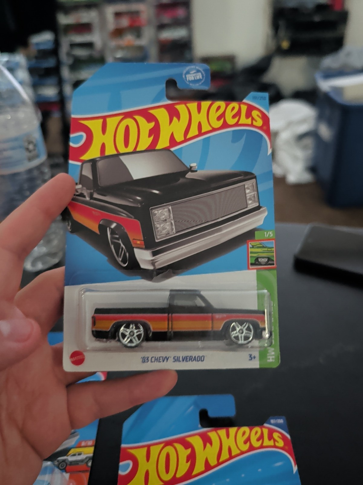 Hot Wheels 1:64 ’83 Chevy Silverado Blue Diecast Pickup Unopened Box