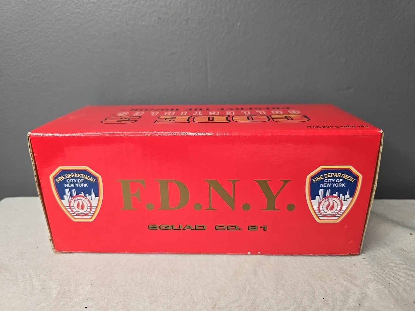 Code 3 FDNY Squad Co. 41 1998 Seagrave Engine 1/64 Diecast Fire Truck New SEALED
