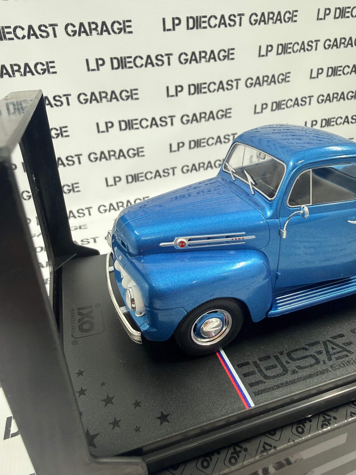 IXO Models 1952 Ford F1 Light Blue Pickup Truck 1:24 Diecast