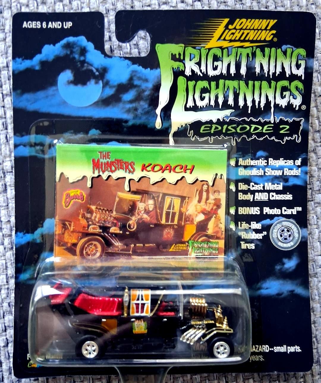 NEW, 1999 Johnny Lightning Munsters Koach 1/64