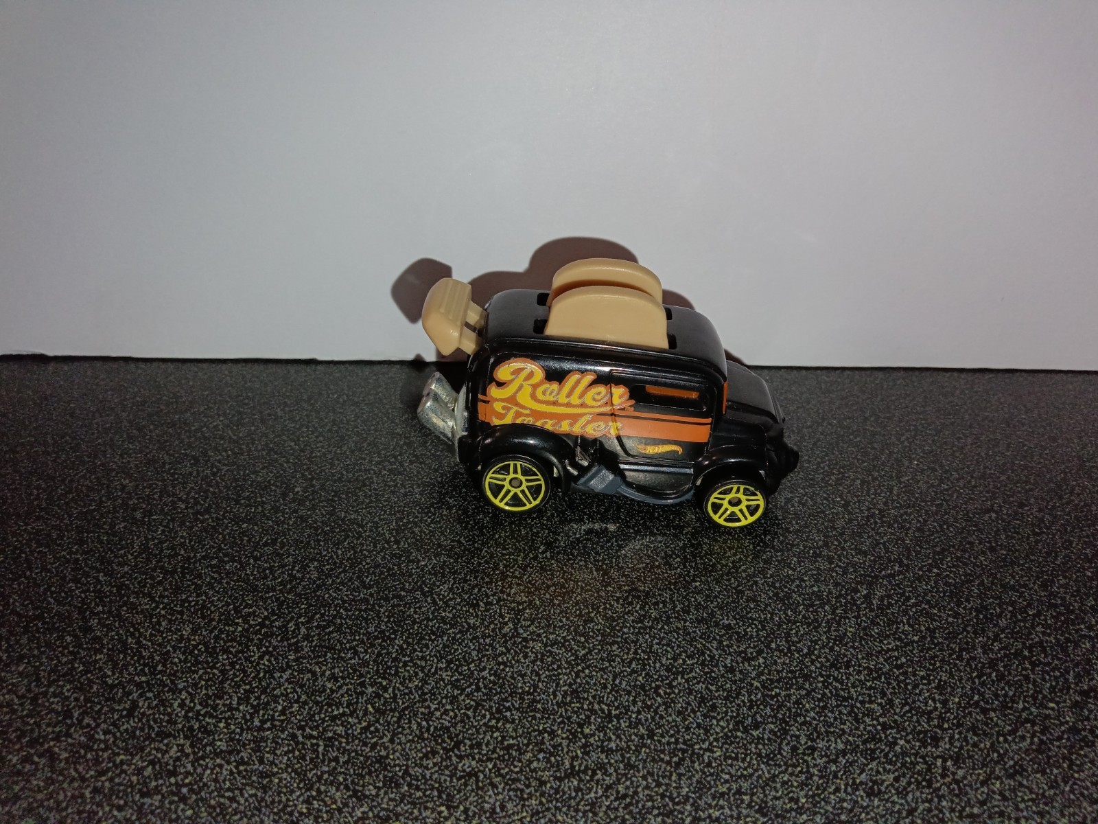 Hot Wheels Roller Toaster die-cast toy car