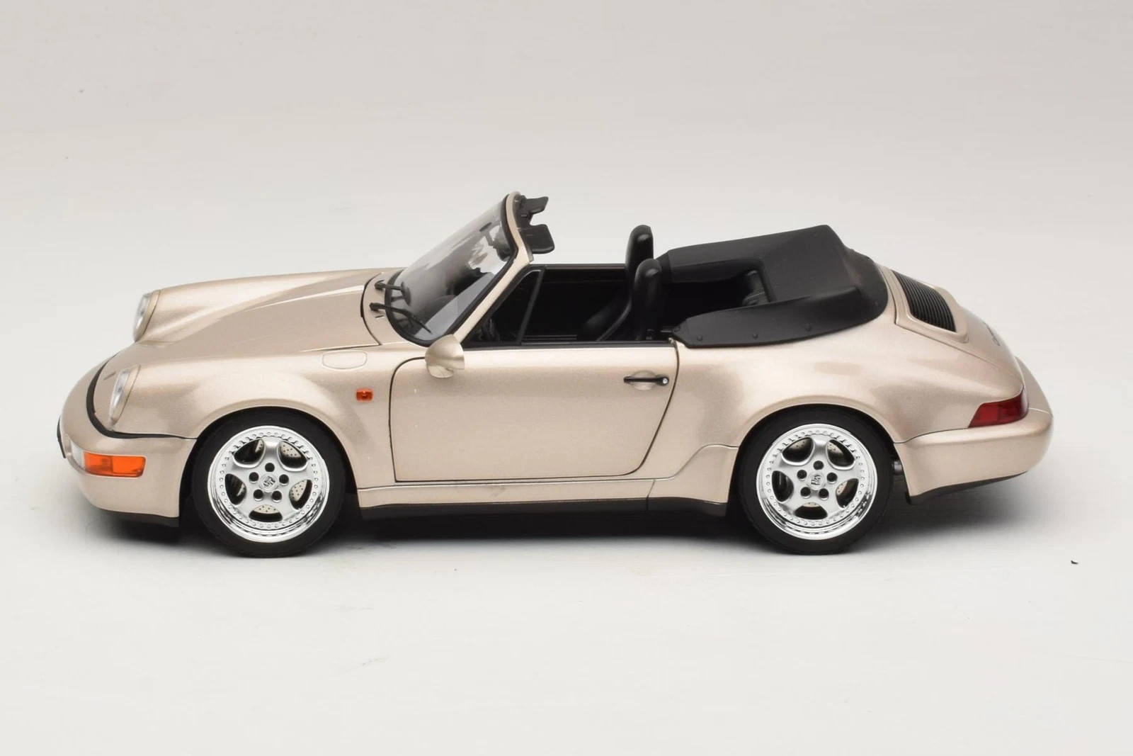 Norev 1992 PORSCHE 911 Cabriolet TURBO Look 1:18 187140 NEW Zermatt SILVER