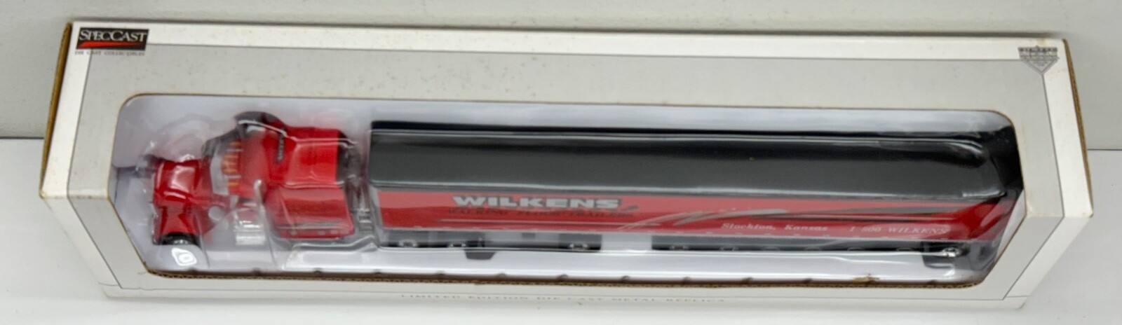 WILKENS Walking Floor Trailer Peterbilt #32848 SPECCAST Die-Cast Limited Edition