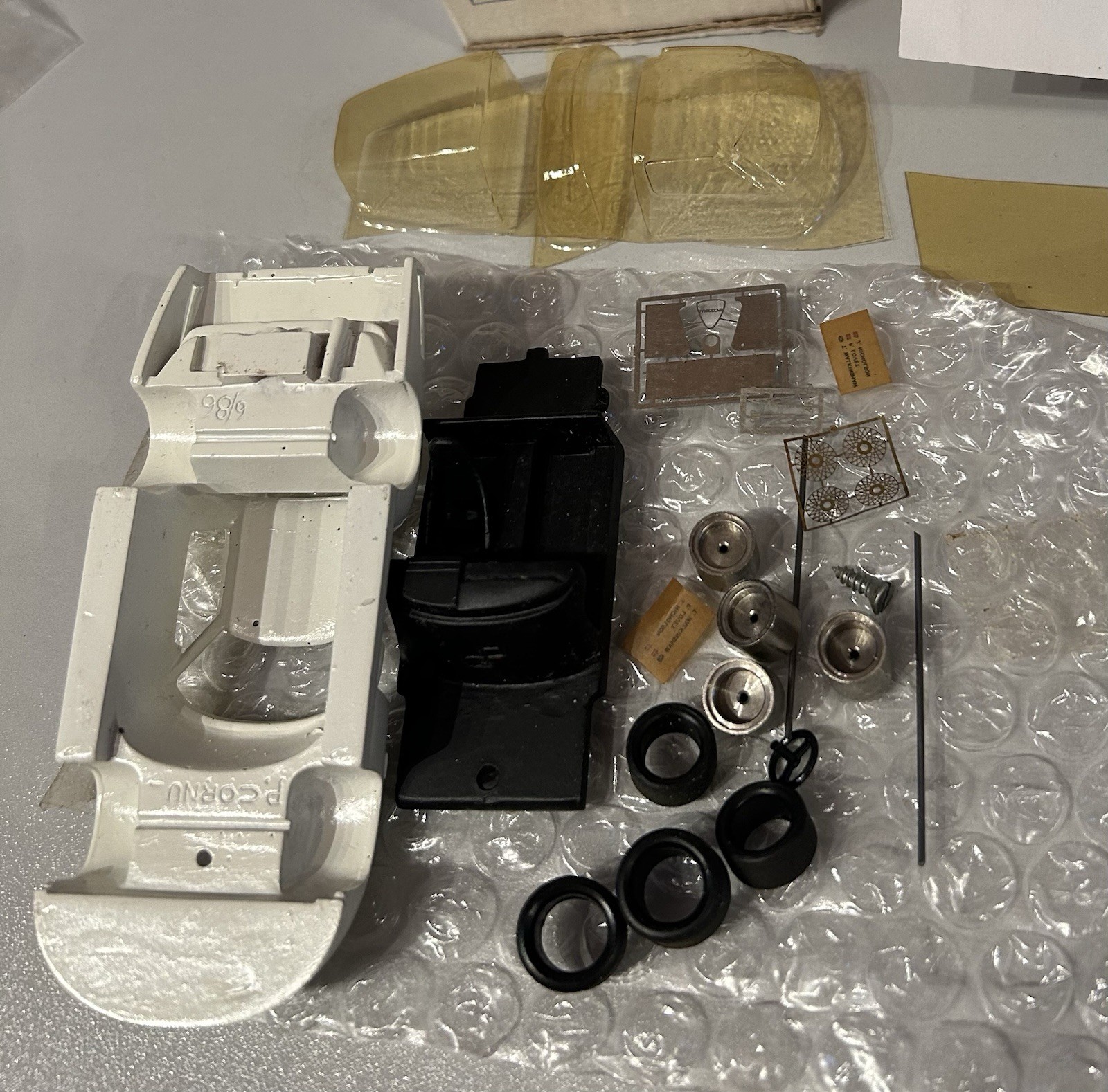 X1 Automany 1/43 Car Resin Kit – Professionally Pre-Painted, No Decals