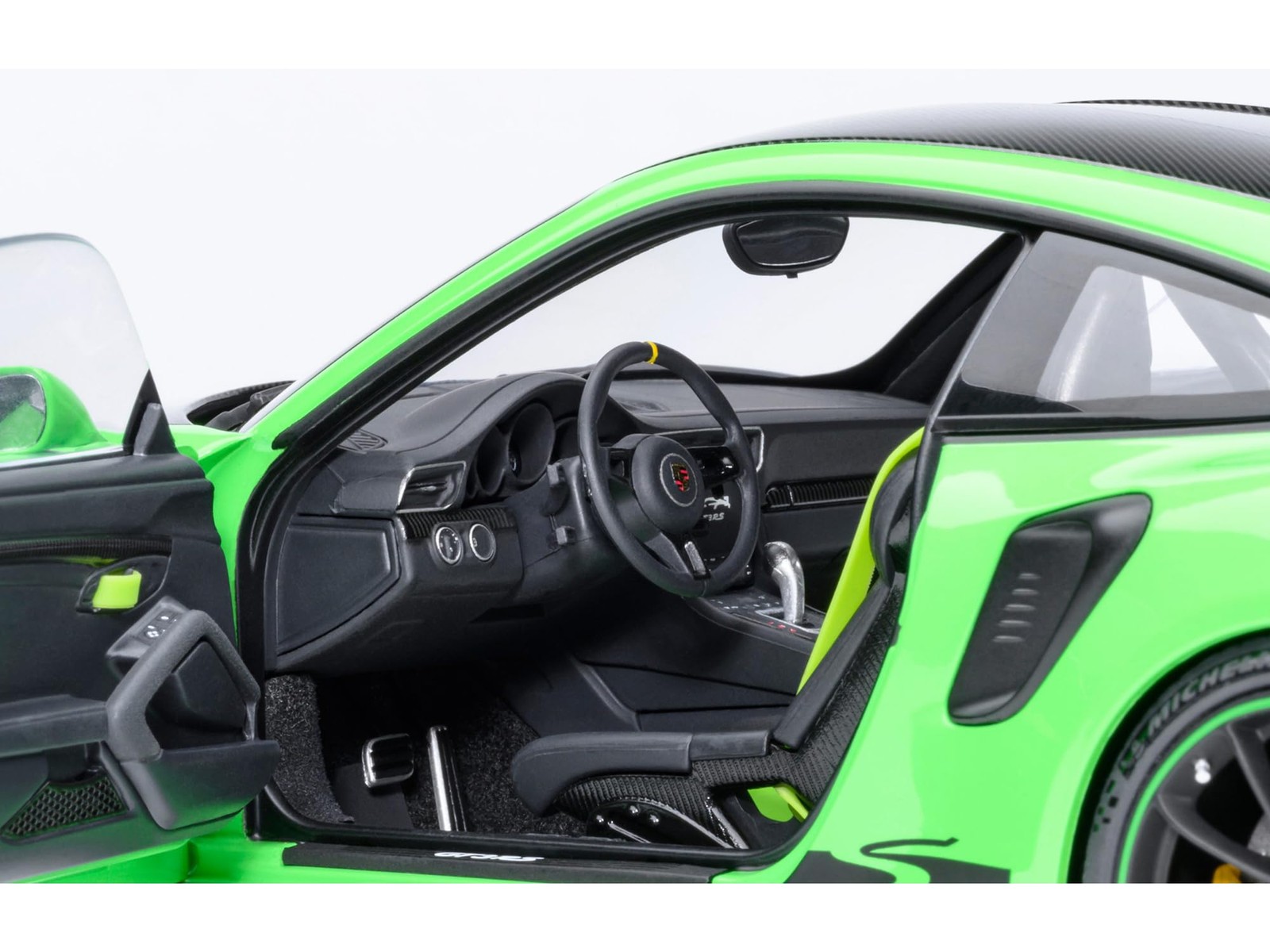 1/18 Porsche 911 (991.2) GT3 RS Weissach Green/Carbon Black