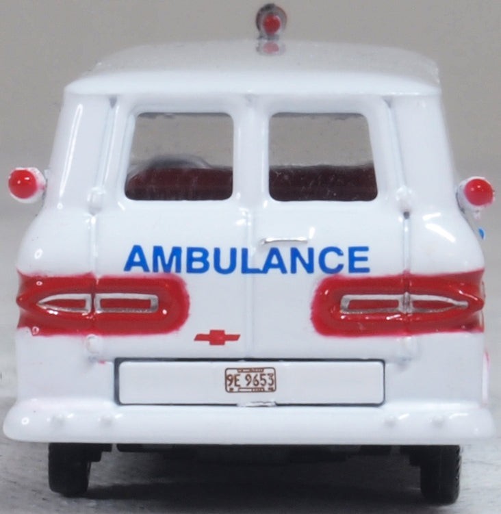 OXFORD DIECAST 1961 CHEVROLET Greenbrier Ambulance HO 87CG61002 NEW RELEASE