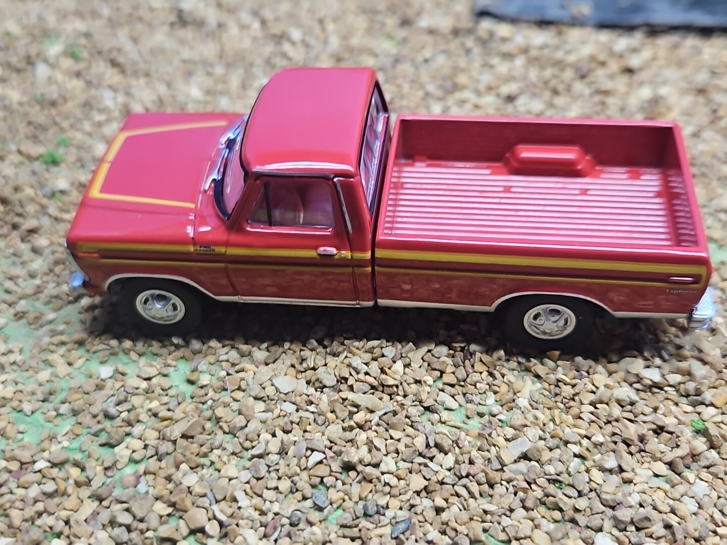 Custom Made 1978 Ford F-150 RANGER XLT 4×4 Greenlight Pickup Truck Fargo F250 79
