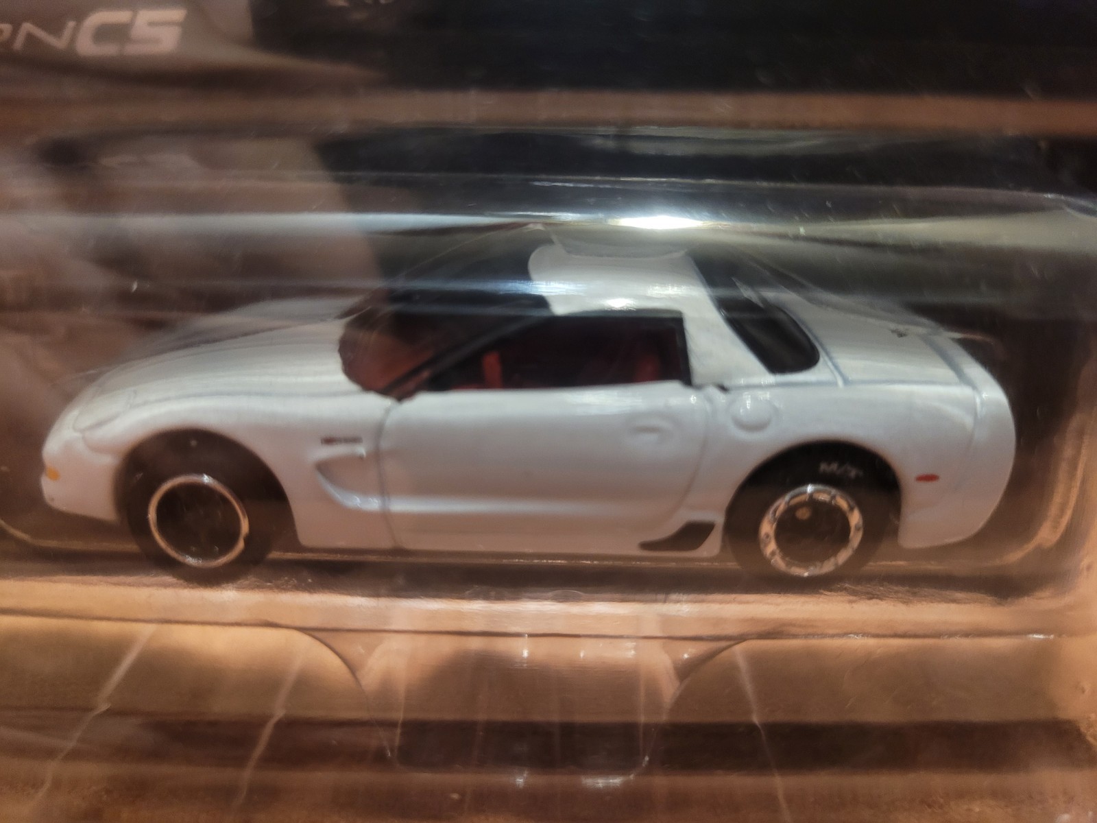 Johnny Lightning Kyle Loftis 2001 Chevrolet Corvette Z06 1320 C5 Unicorn Sealed