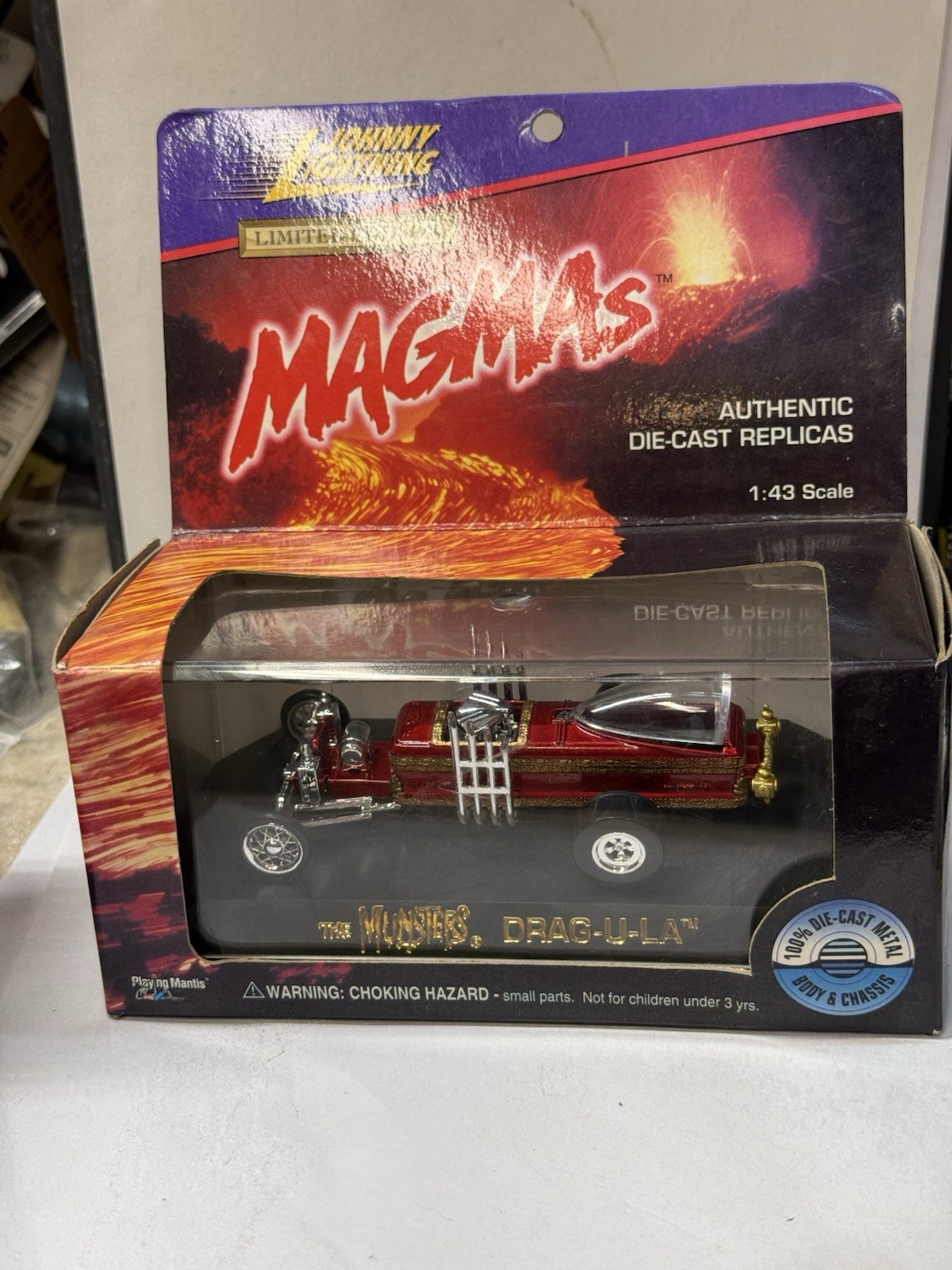 Johnny Lightning MAGMAs The Munsters Drag-U-La Red Die Cast 1:43 Limited Edition