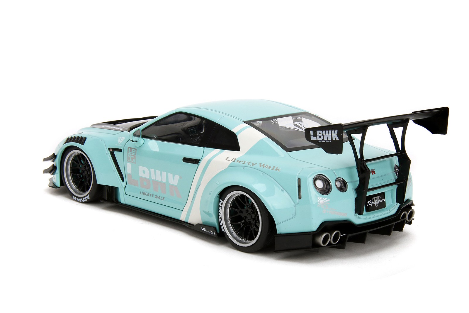 2020 NISSAN GT-R (R35) W/LIBERTY WALK BODY KIT 2.0 1/18 DIECAST JADA TOYS 36382