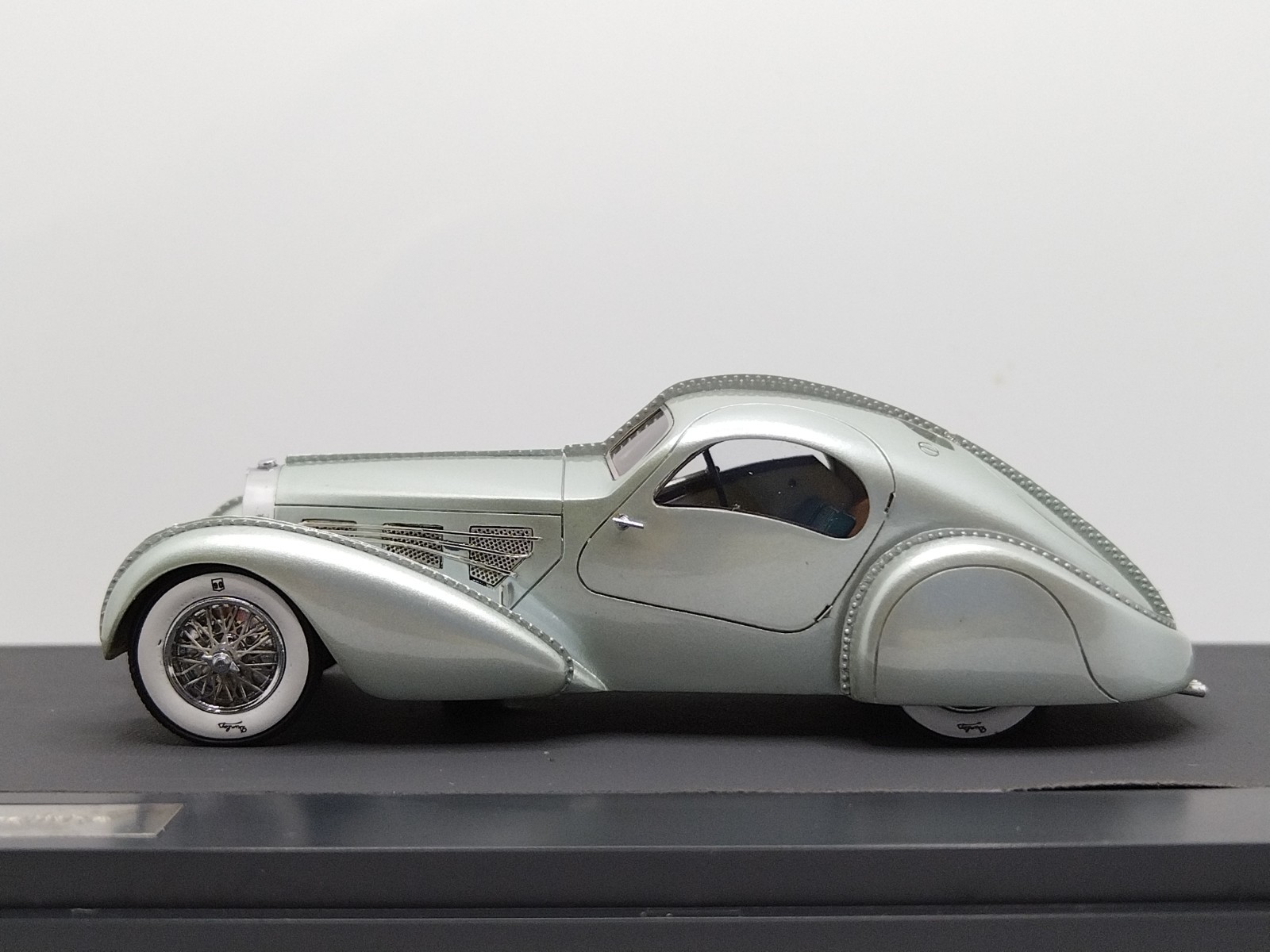 MATRIX 1/43 Bugatti Type 57 Aerolithe 1934. Extremely Rare!