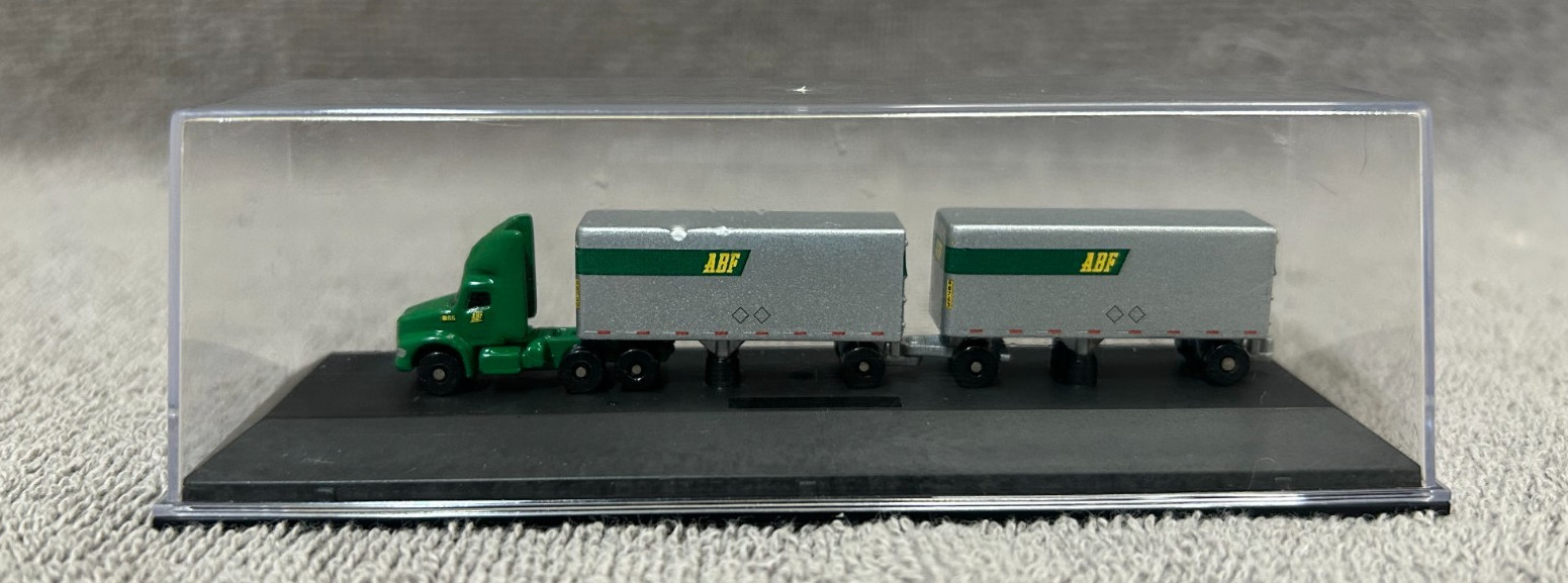 ABF 1/256 scale Diecast Truck with Double-Pup Trailers in Clear Protective Case