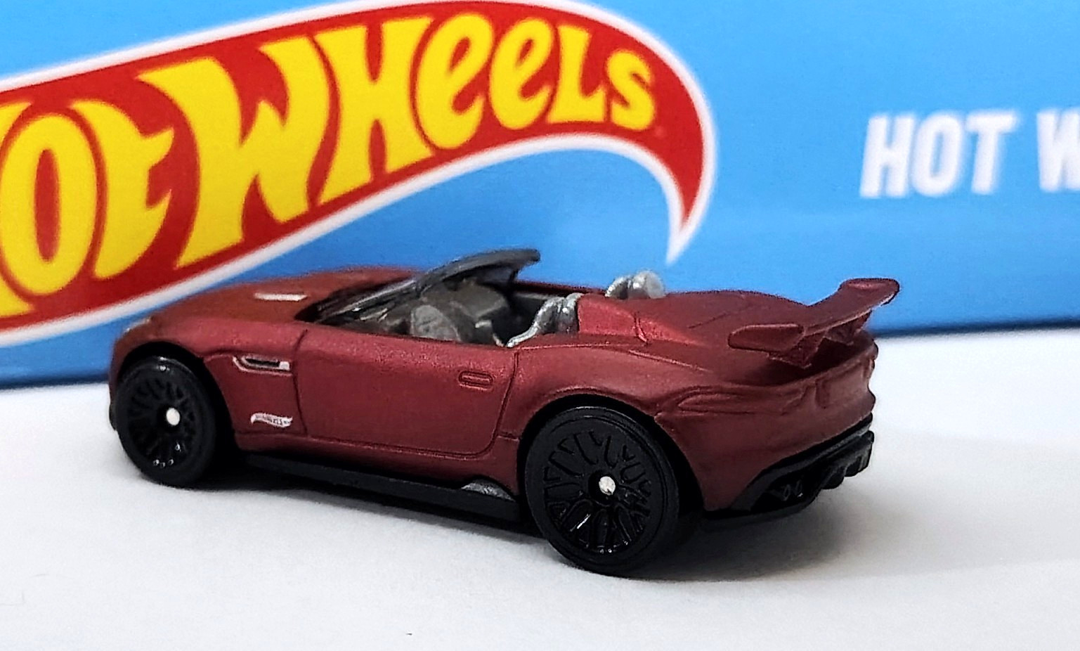2026 Hot Wheels ’15 Jaguar F-TYPE Project 7 HW Motor Show 5 Pack Exclusive New!