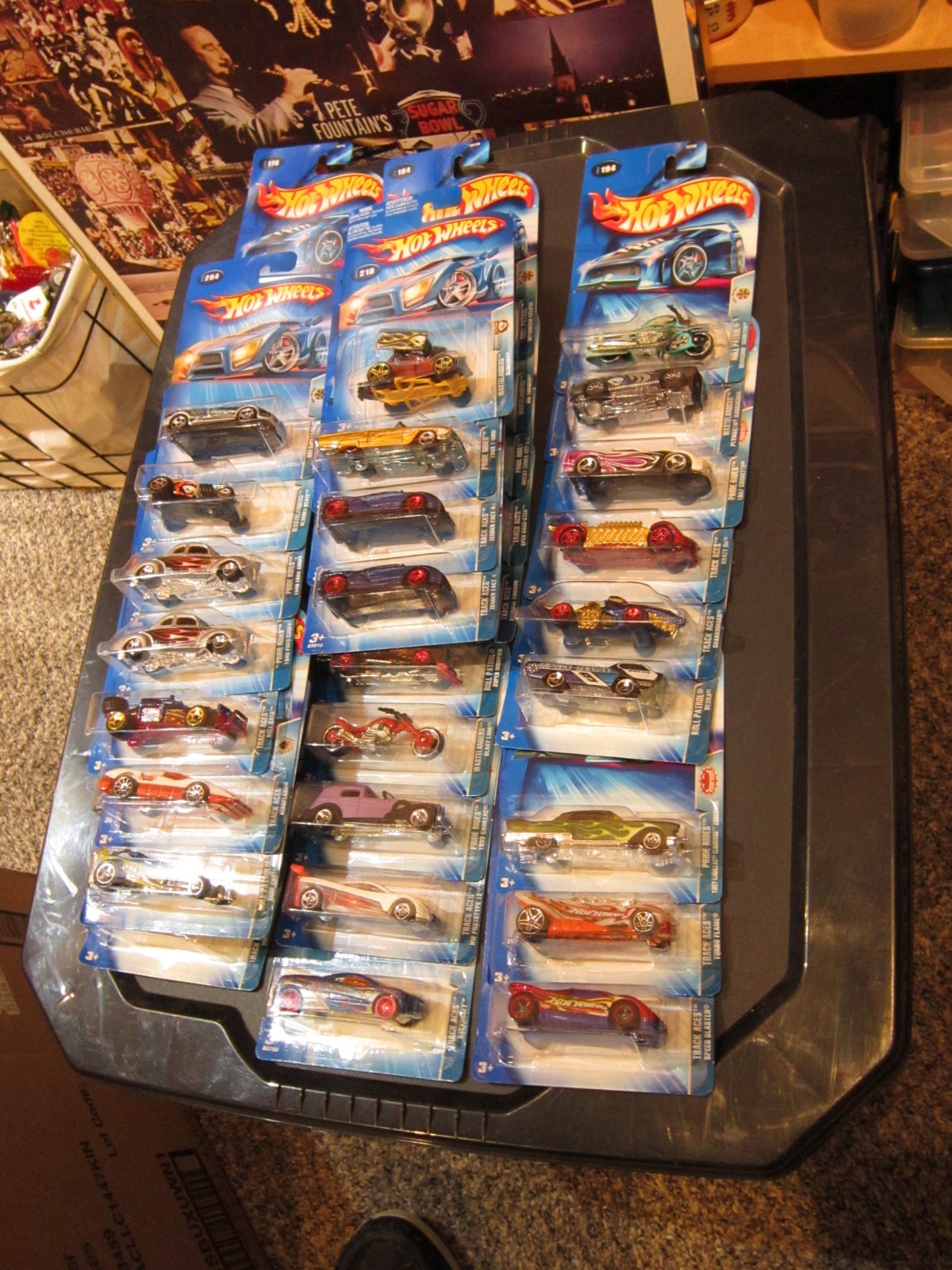 2004 HOT WHEELS Diecast~ Pick & Choose ~ $1.00 & Up ~ Low Combined Shipping!