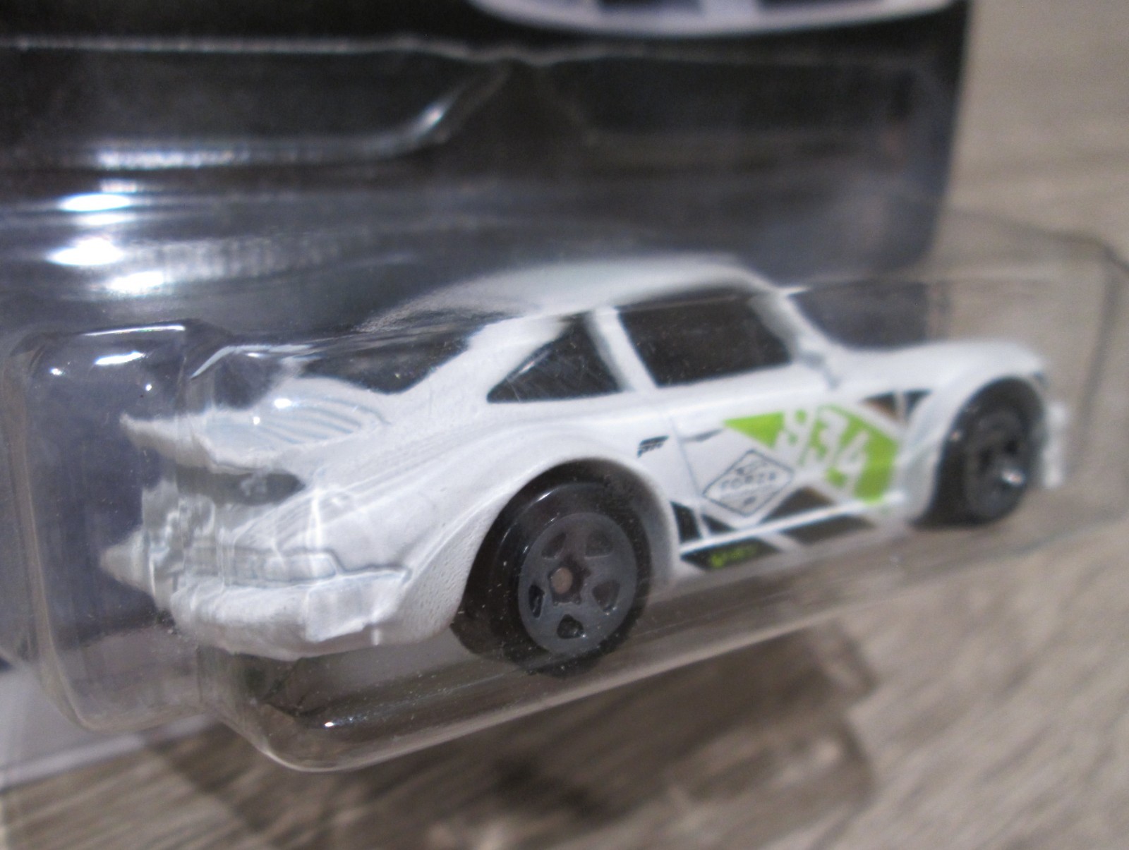 Hot Wheels HW Xbox Forza Motorsports Porsche 934 Turbo RSR 5/5
