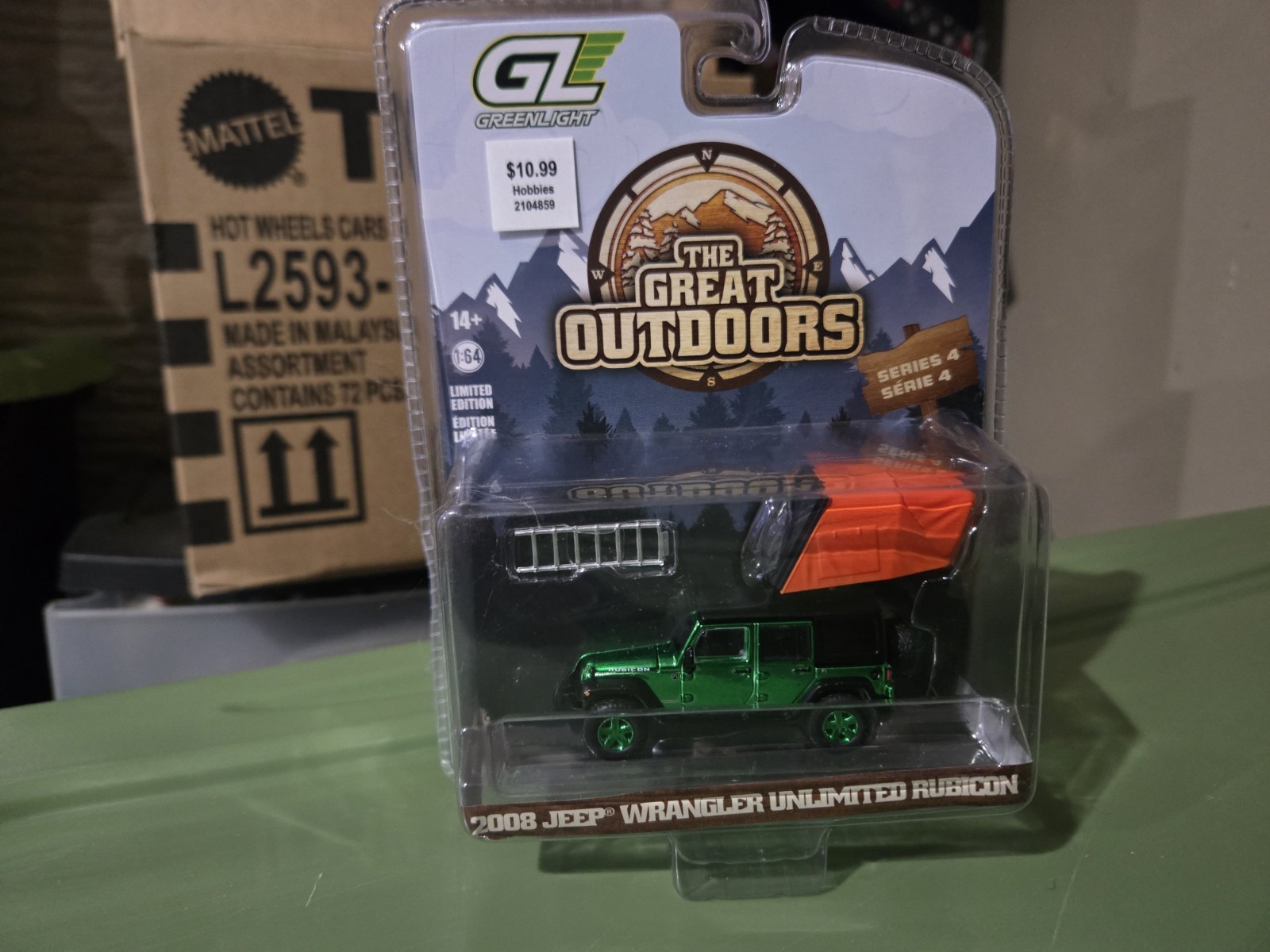 Greenlight Great Outdoors 2008 Jeep Wrangler Rubicon Green Chrome Chase