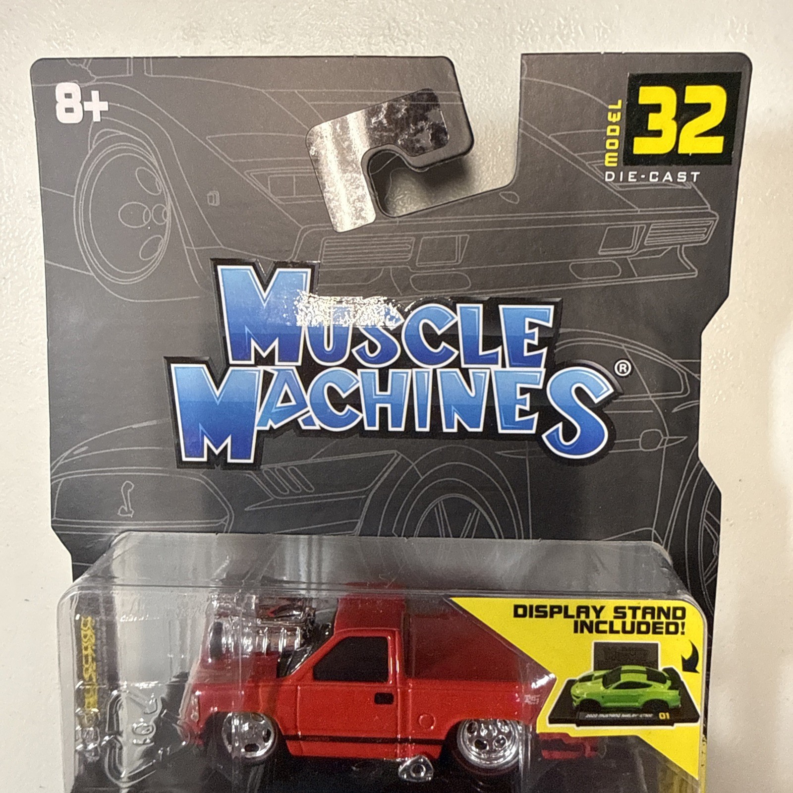 1993 CHEVROLET 454 SS PICKUP RED 1/64 DIECAST MODEL BY MUSCLE MACHINES 15572