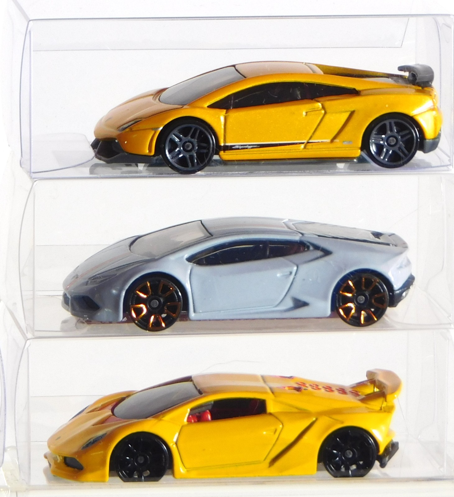 Hot Wheels “Lamborghini” (3) Urus/Sesto Elemento/Huracan/Superleggera-Loose.
