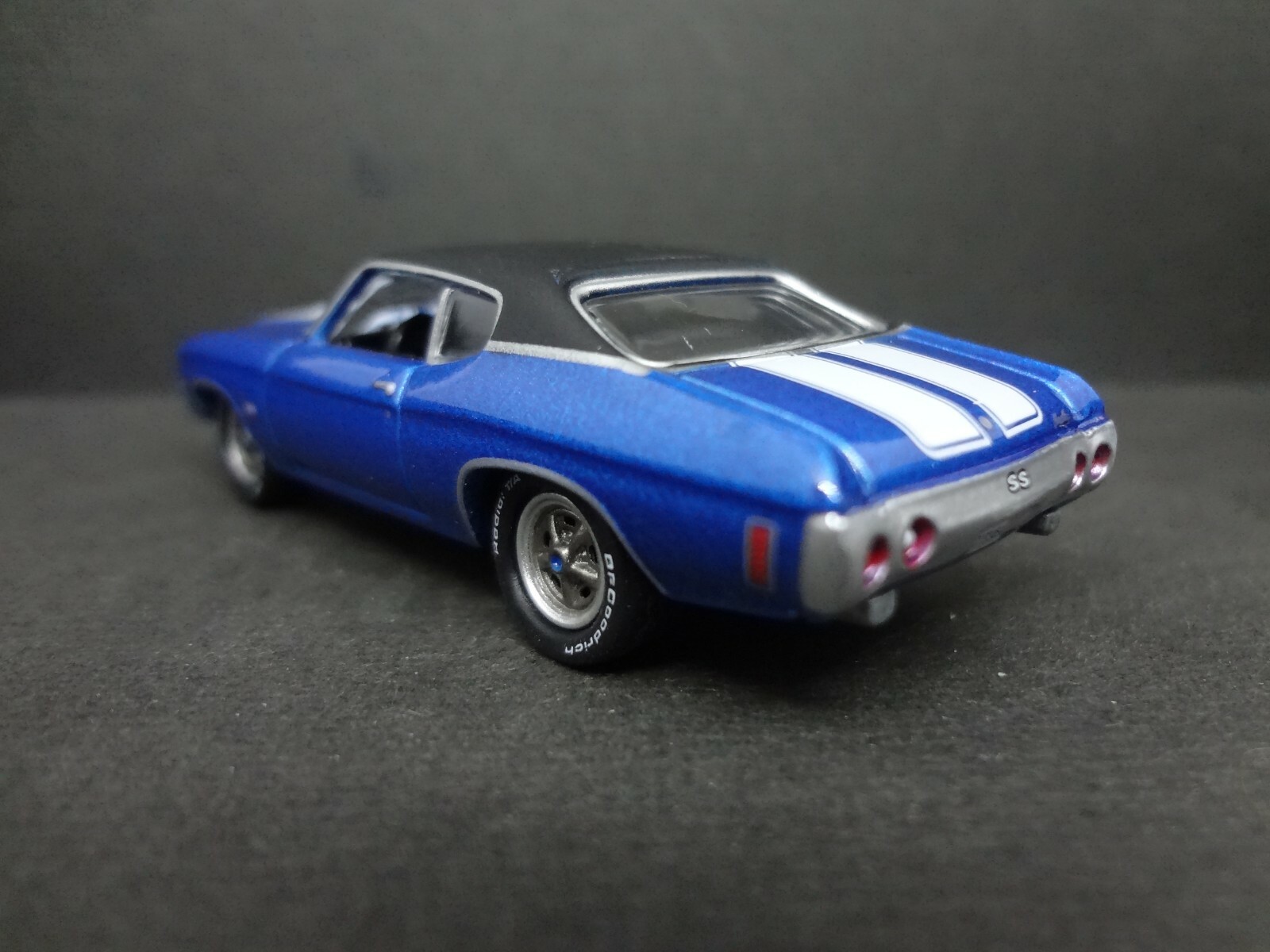 Johnny Lightning 1971 Chevy Chevelle SS 454 mulsanne blue – Loose New 1:64