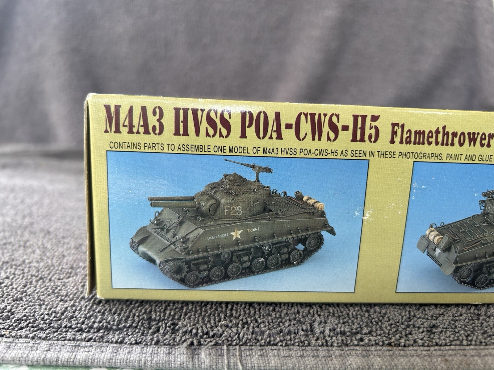 US M4A3 HVSS POA-CWS-H5 FLAMETHROWER TANK USMC 1951 1/72 BY DRAGON MODELS 6807