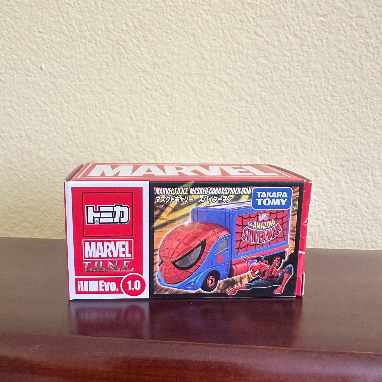 Takara Tomy Tomica Marvel Tune Masked Carry Spider-Man Evo 1.0 Diecast Car