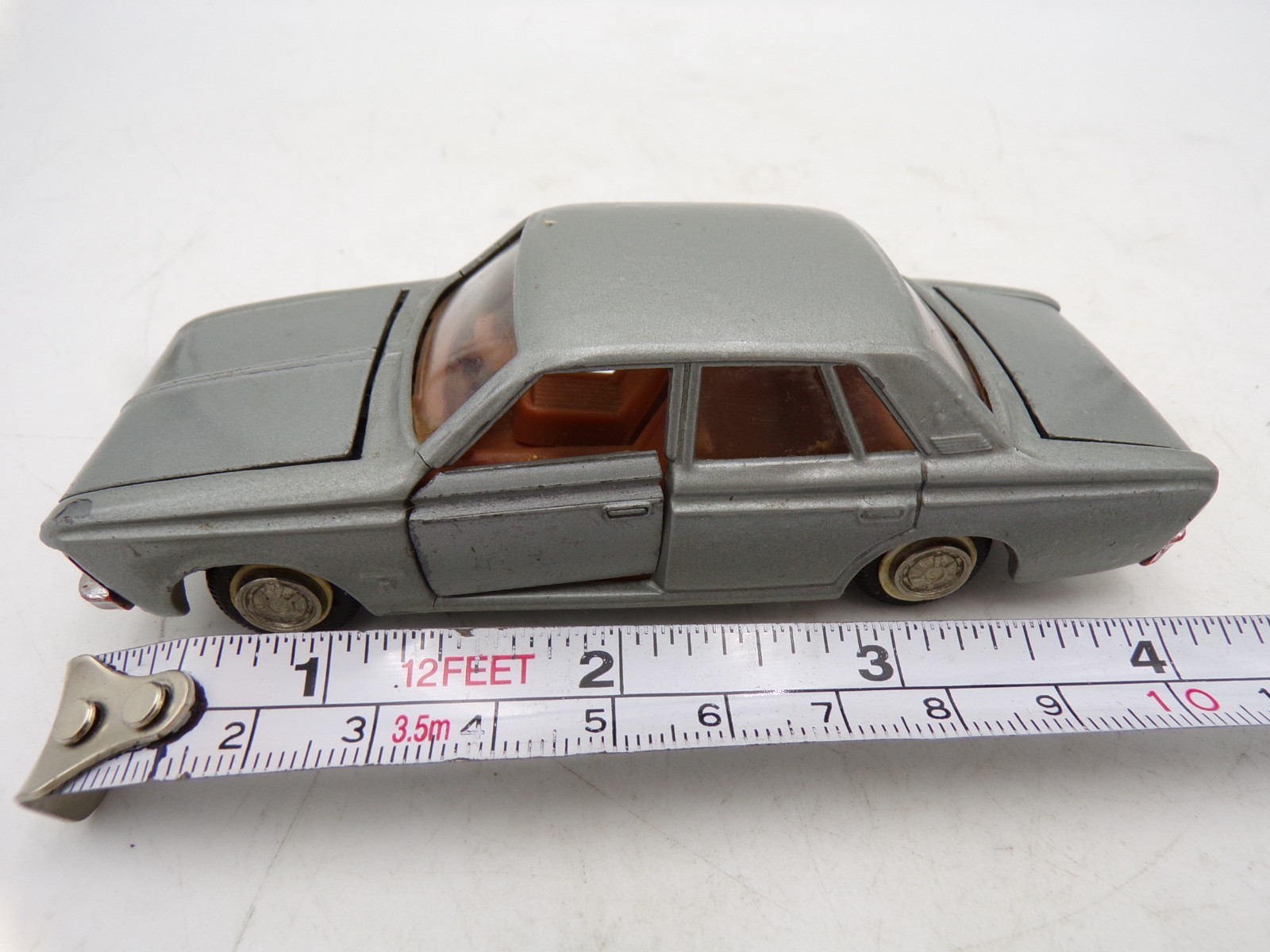 70’s Yonezawa Japan 1/40 Diapet Toyota Crown Super Deluxe Diecast Sedan