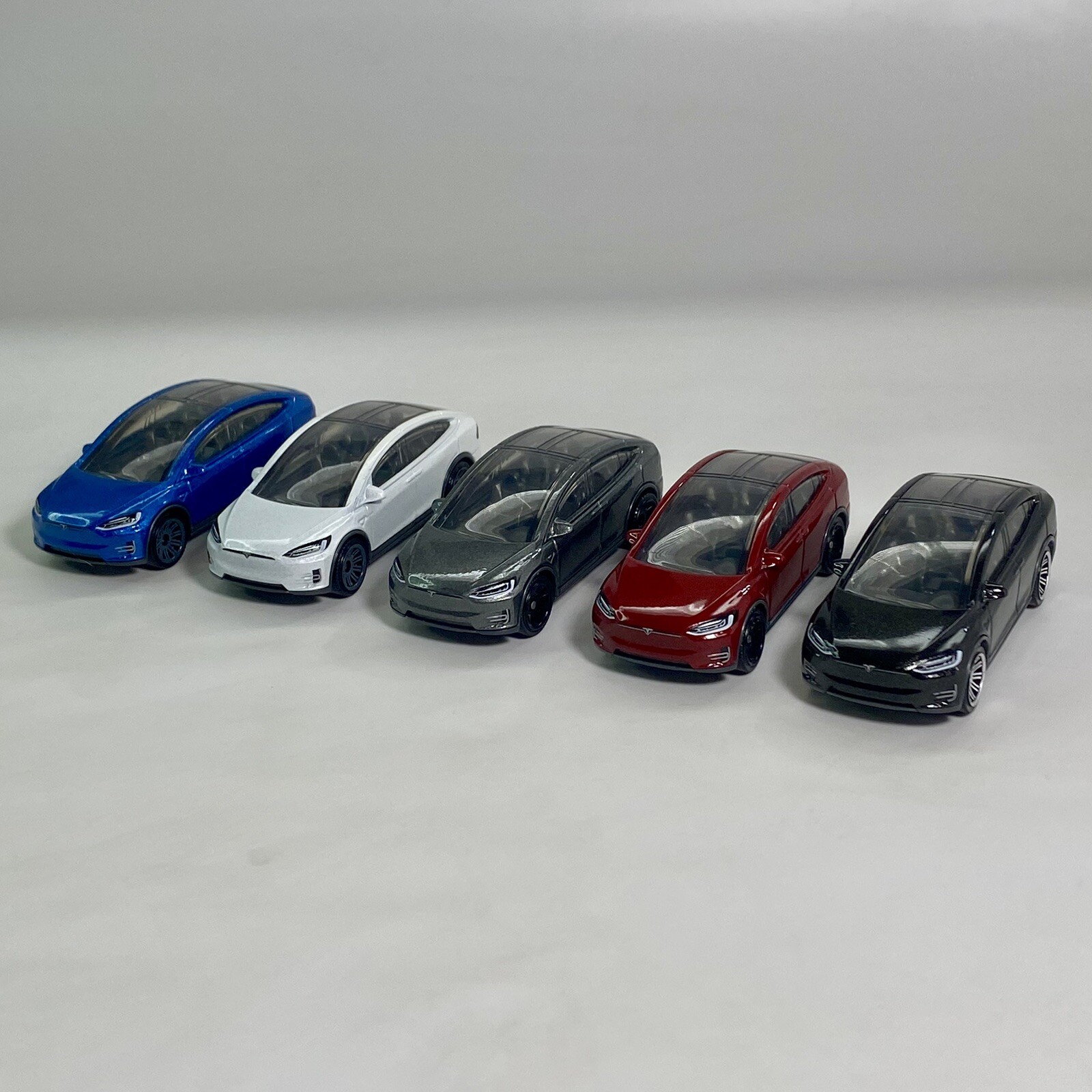 TESLA MODEL X Matchbox 1:64 Diecast Collectible Model Car Lot of 5