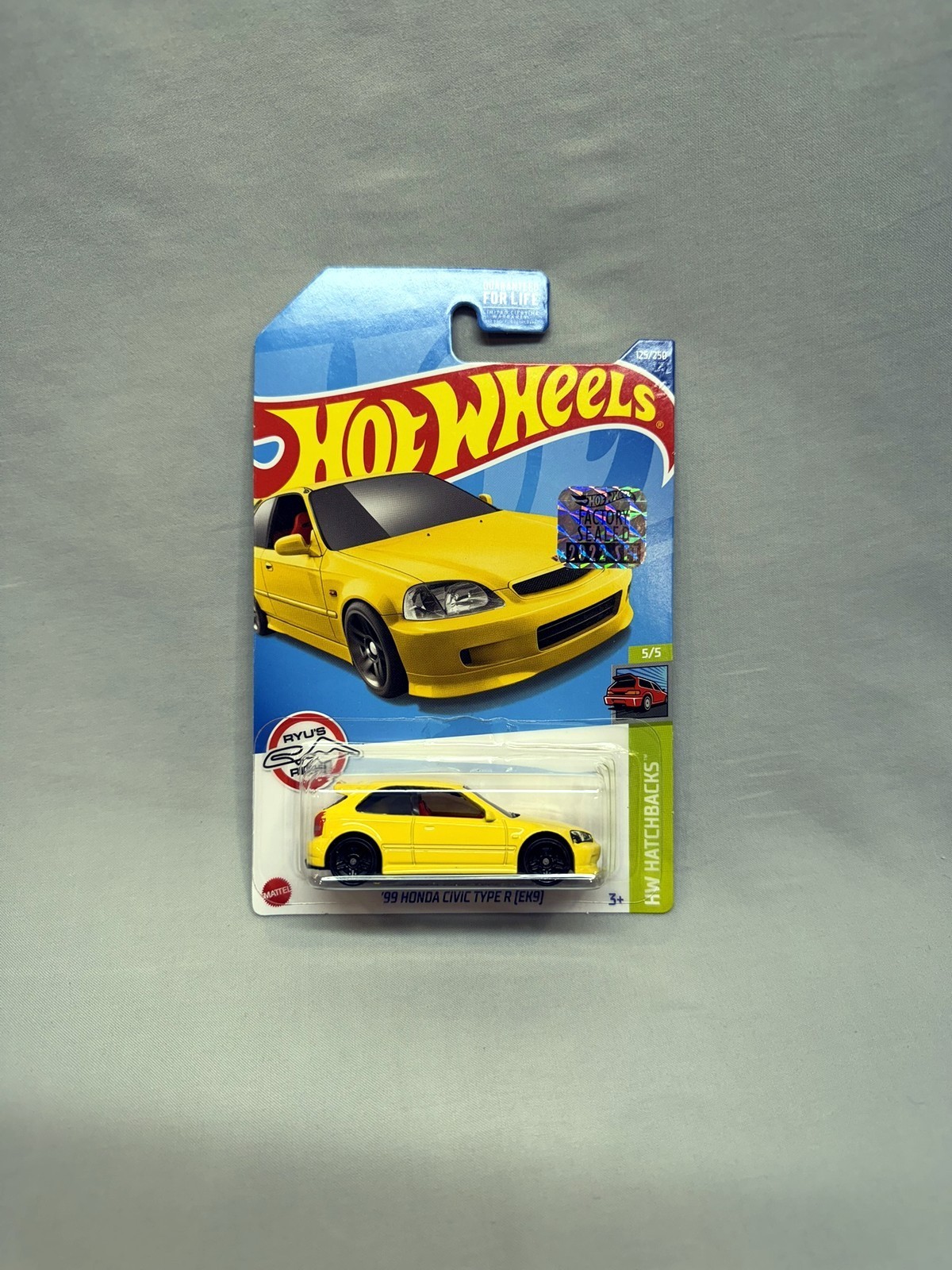 Hot Wheels 2022 ’99 Honda Civic Type R EK9 Yellow Hatchbacks FACTORY SEALED 125