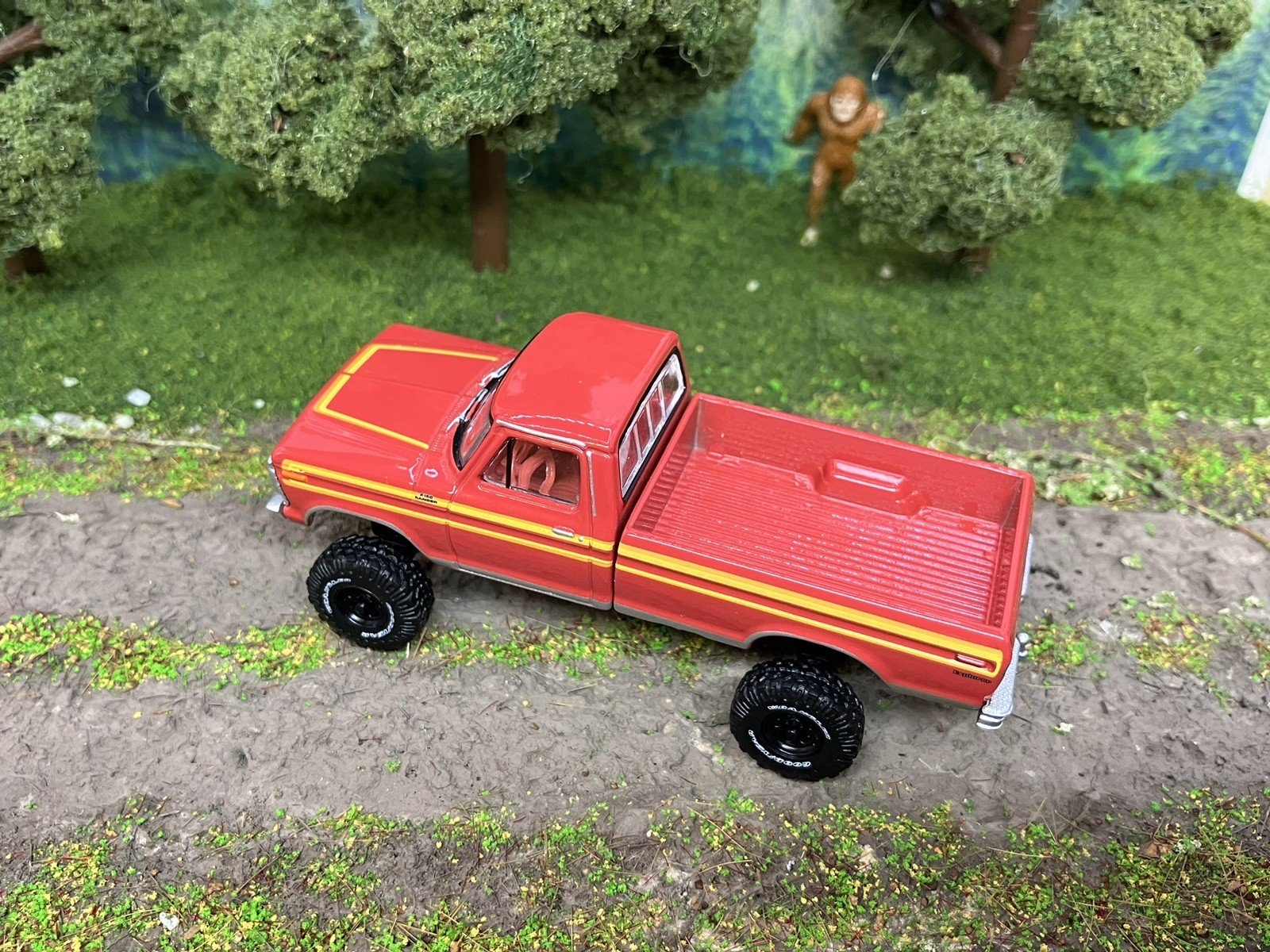 1978 Ford F-150 Ranger Explorer Lifted 4×4 Truck 1/64 Diecast Custom Greenlight