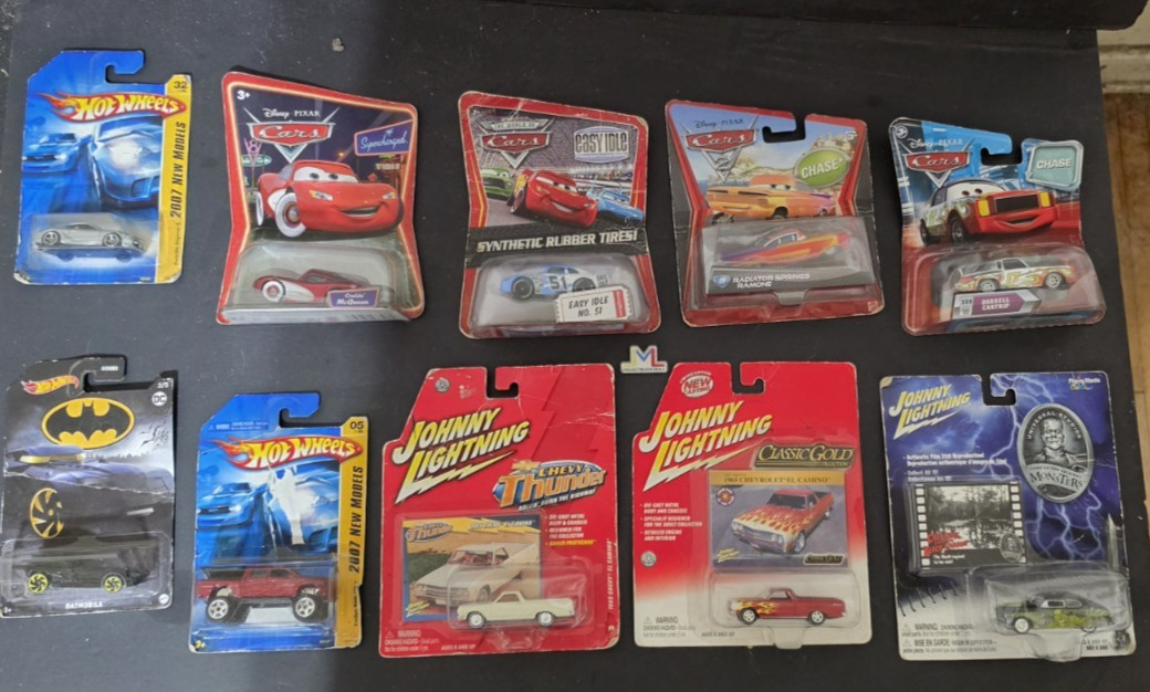 Mixed Diecast Bundle Hot Wheels Johnny Lightning Disney Pixar Cars 10 Sealed