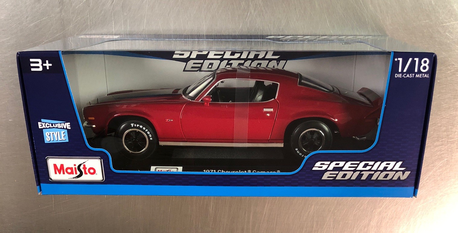 MAISTO SPECIAL EDITION 1971 CHEVY CAMARO EXCLUSIVE STYLE 1/18 SCALE RED PAINT