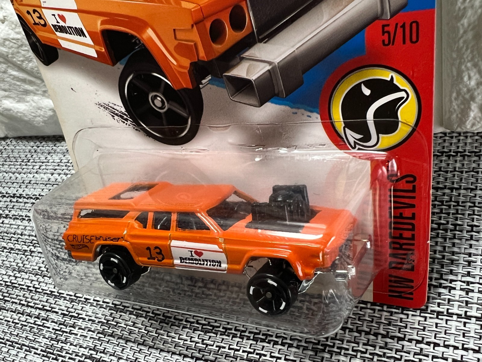 Hot Wheels HW Daredevils 5/10 Cruise Bruiser 165/250 New For 2016 Orange