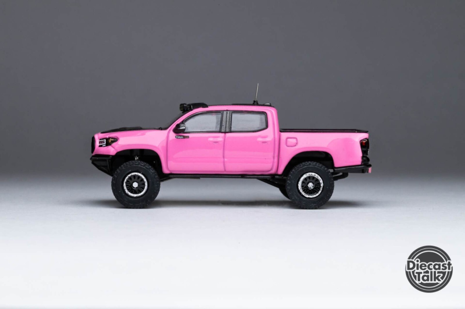 GCD 1:64 Toyota Pink Taco 2.0 Tacoma Pre-Runner TRD PRO Widebody
