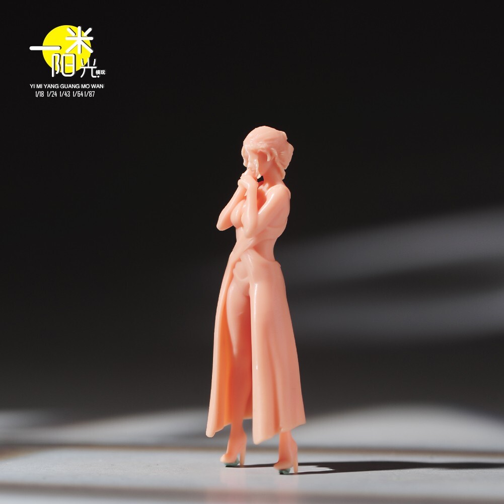 Resin 1/18 1/24 1/43 1/64 1/87 Modern Lady Unpaint For Mini Figure Model Toys