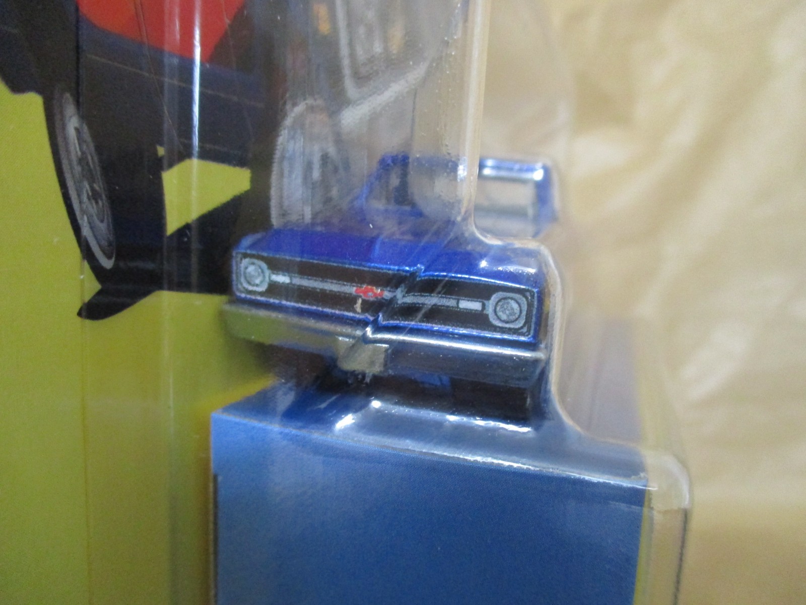 Matchbox Collectors series 1968 Chevy C10 Pickup in Blue 1/64 Rubber Tires