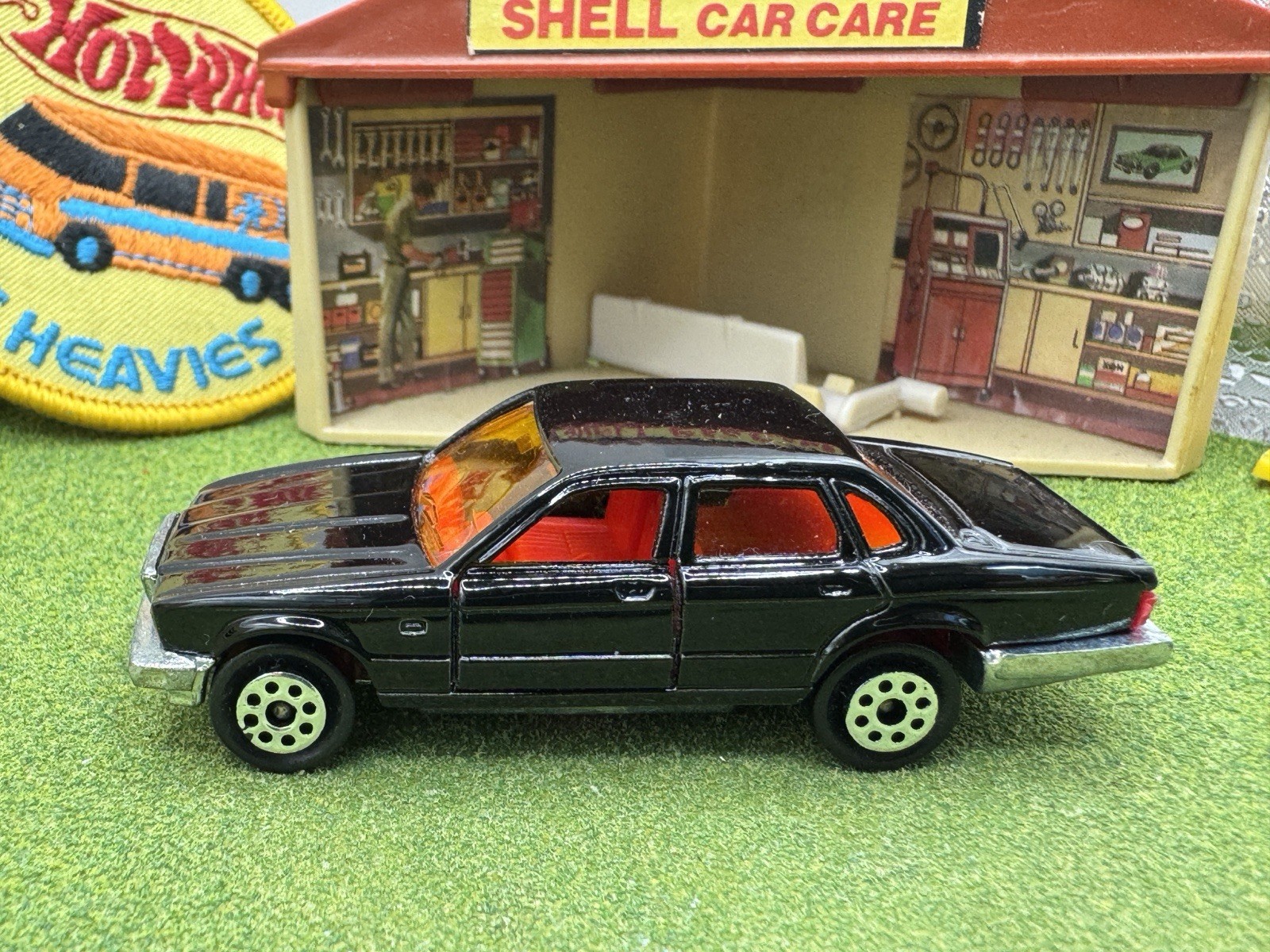 Majorette Jaguar XJ6 Dark Green Metallic No. 293 Diecast Car