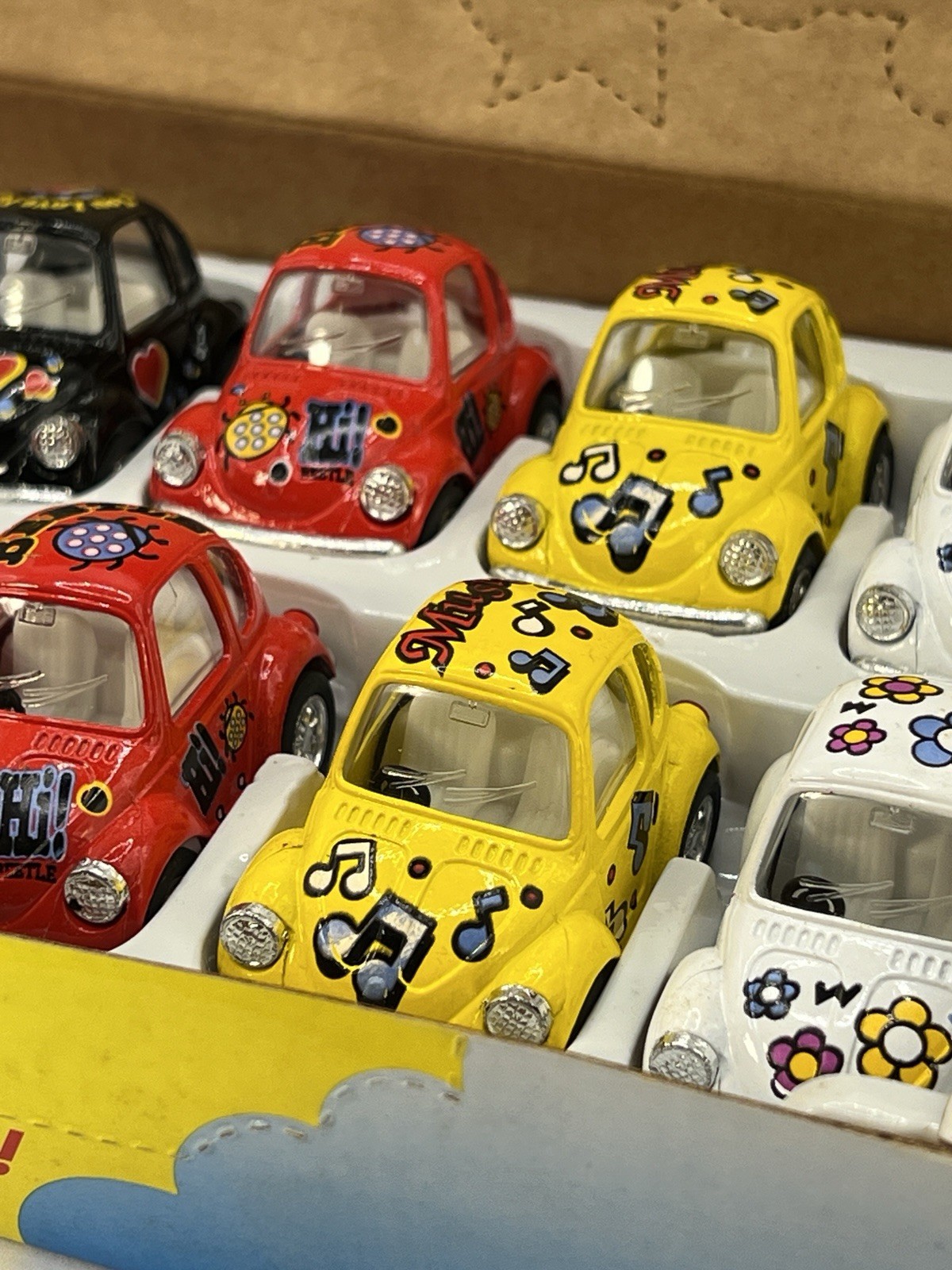 Kintoy Cute Beetle Die Cast Pull Back Cars Set of 12 VW Beetle New In Box NOS