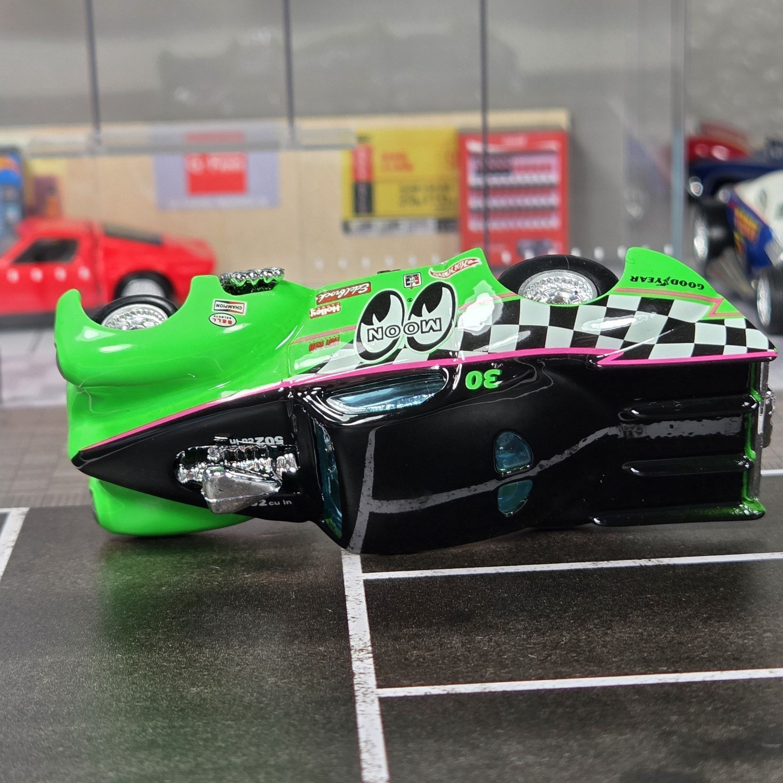 1/64 Hot Wheels Mooneyes 1941 Pro Mod Willys Coupe Drag Car 41 Real Riders Green