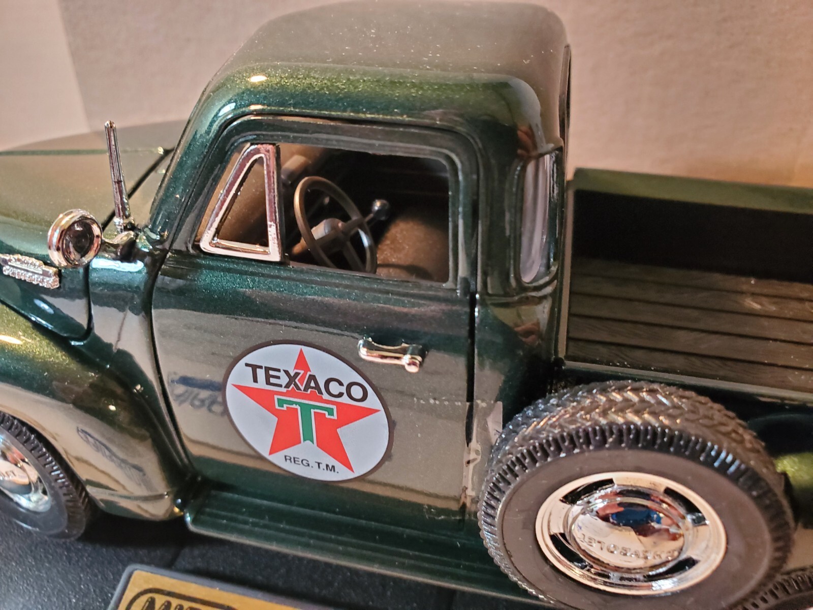 Vintage Fairfield Mint 1953 Texaco Chevy Pick-Up Dark Green Metallic OB & Papers