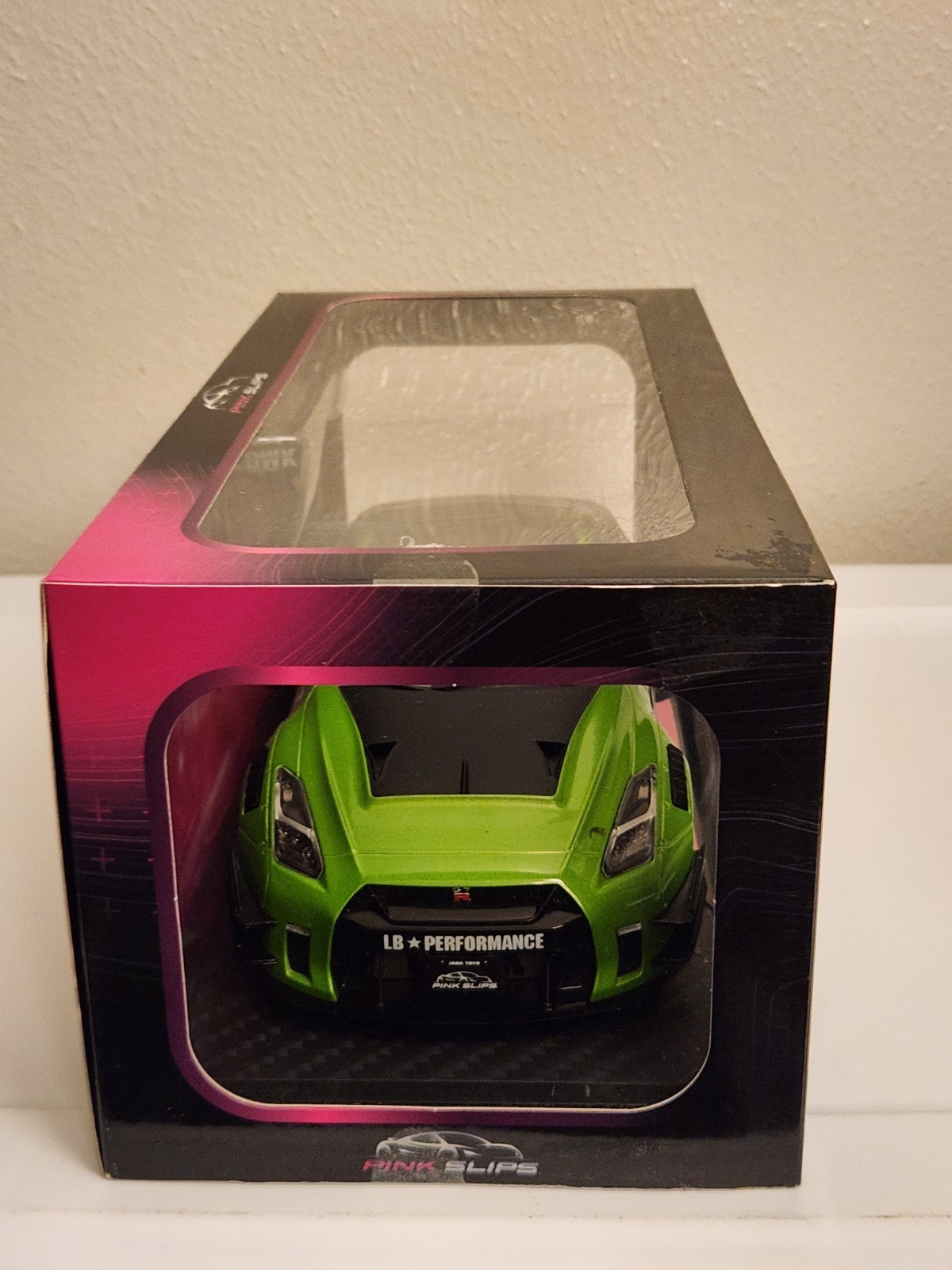 Jada Pink Slips Nissan GT-R (R35) With Liberty Walk Body Kit 1/18 Scale JDM 2024