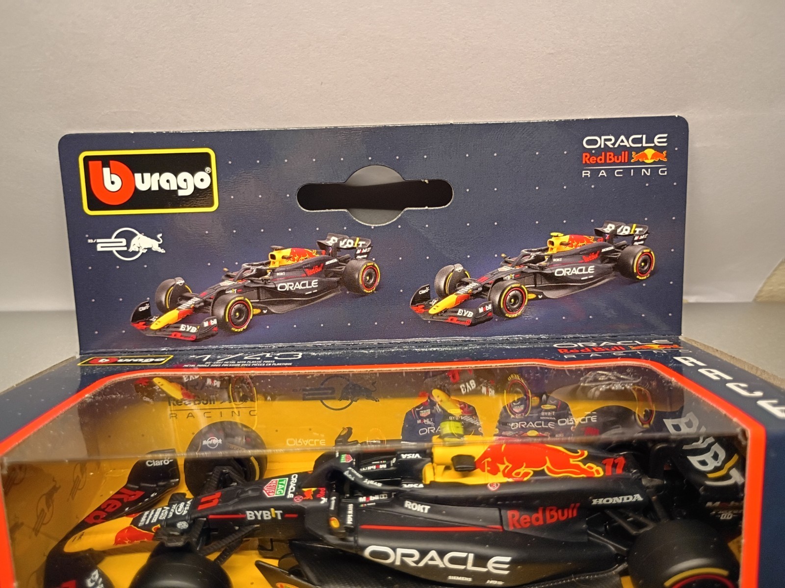 Burago Oracle Red Bull Racing Formula 1 F1 1:43 Scale Diecast Maisto NIP