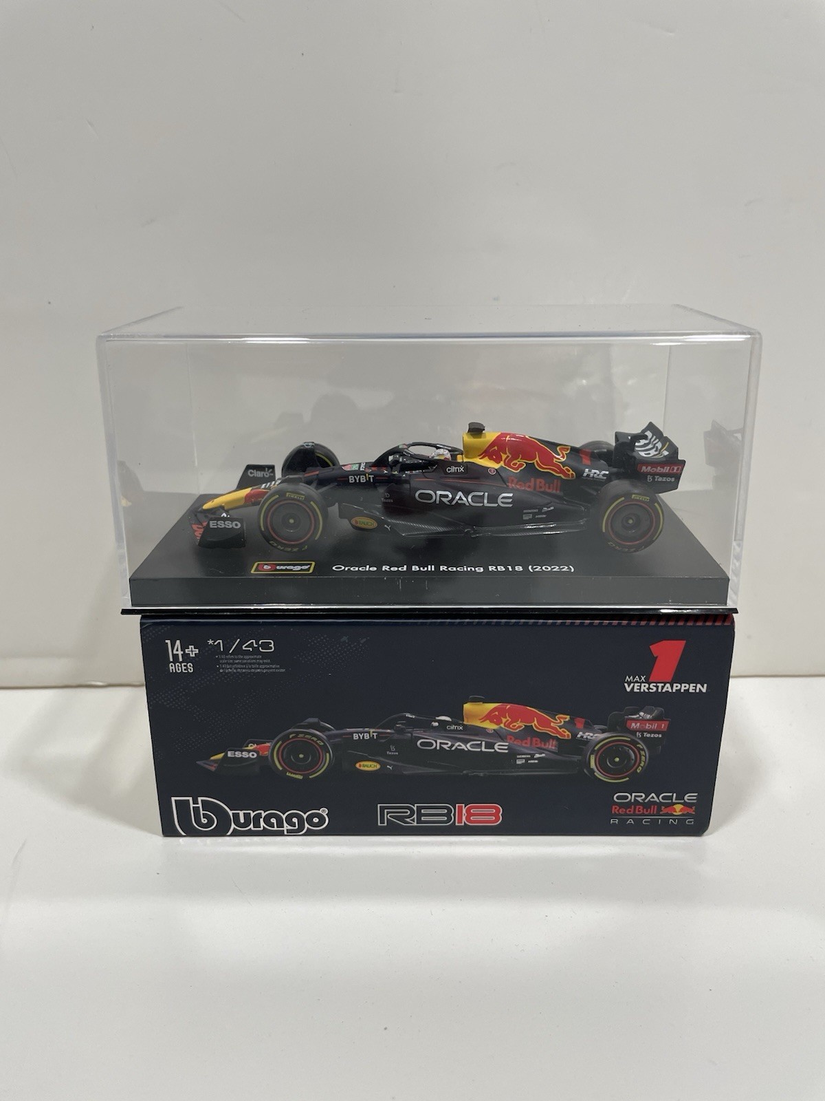 Red Bull RB18 #1 Max Verstappen Formula 1 F1 (2022) 1/43 BY Bburago Diecast C