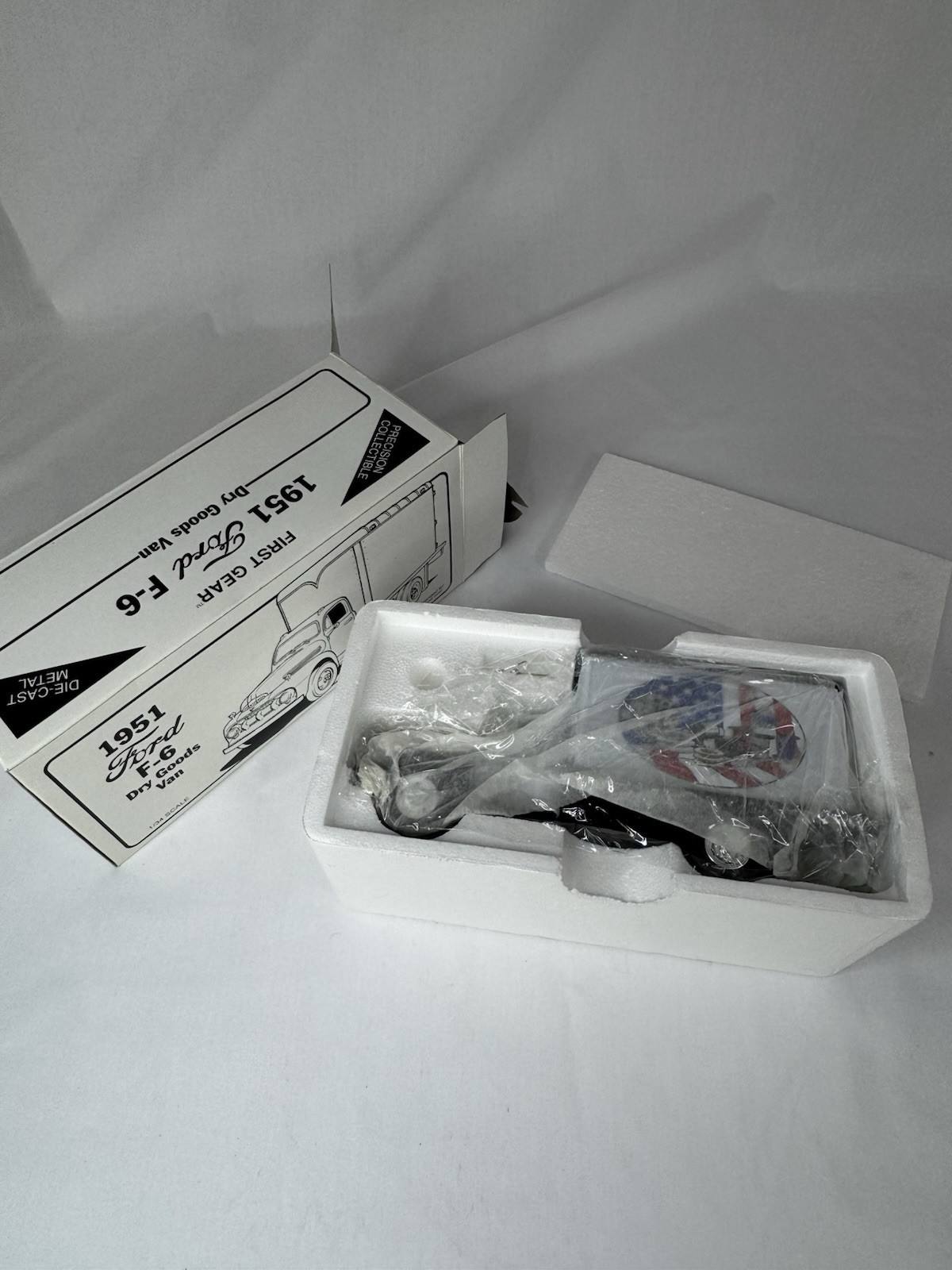 1951 Ford F-6 Die Cast Dry Goods Van 1/34 Scale New In Box Vintage