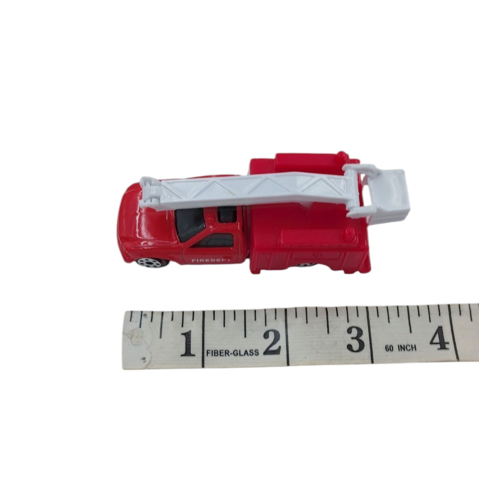 Maisto Fire Truck Diecast Emergency Vehicle Red Model Toy Rescue Engine