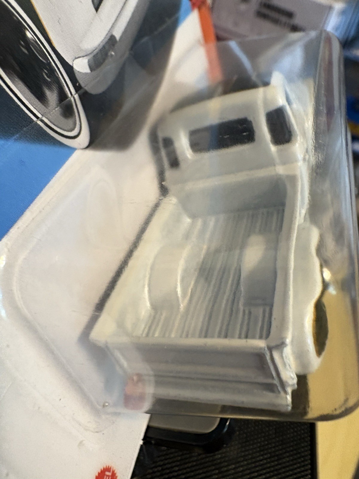 Hot Wheels HW Hot Trucks White 1952 Chevy 5 Window Pickup 8/10