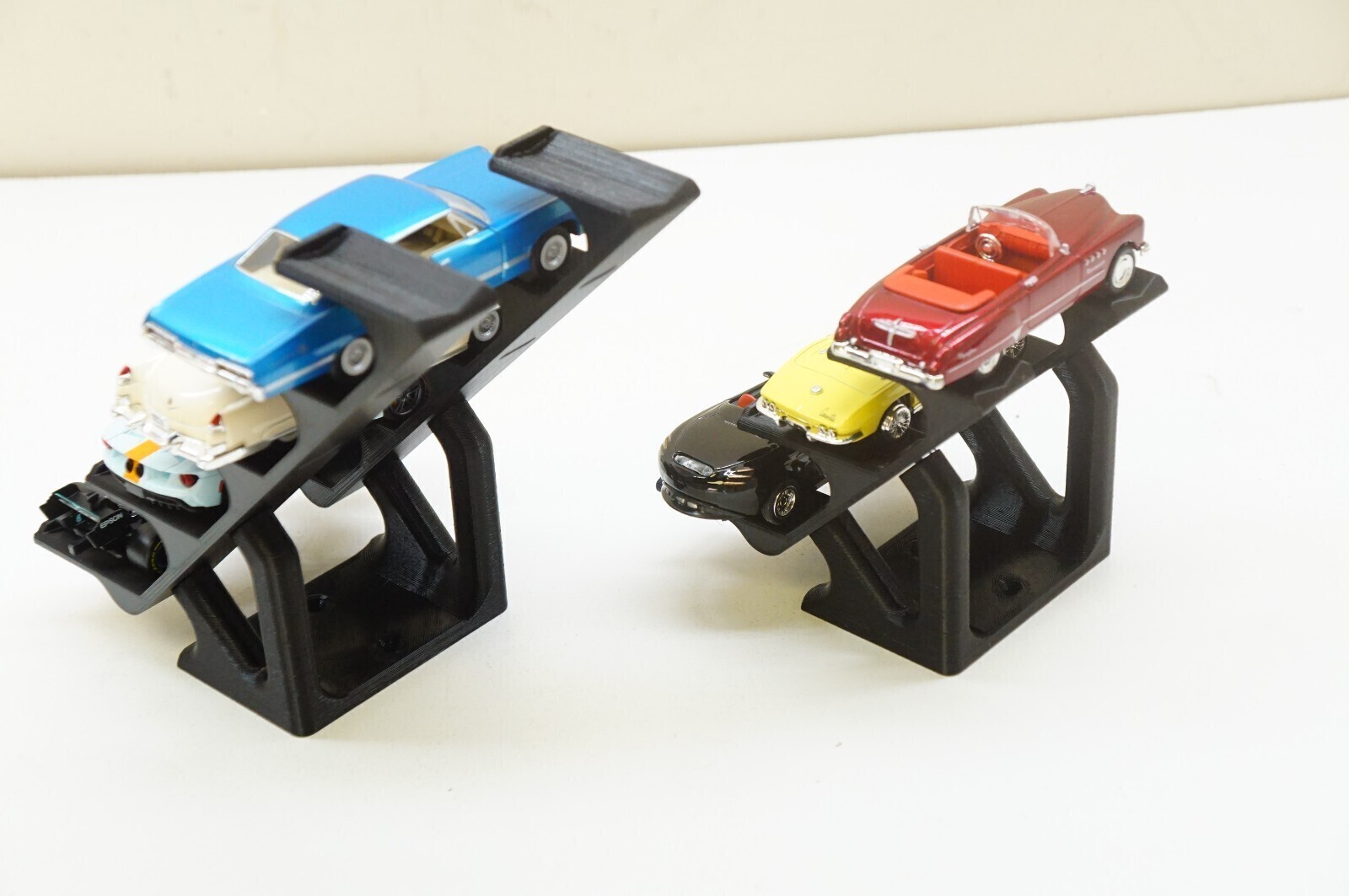 1/43 O Scale Diecast Car DIsplay Stand Shelf – wall mount or free standing 1:43