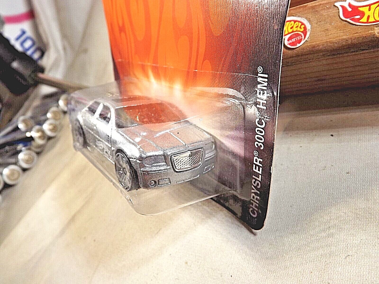 2007 Hot Wheels Easter Egg-Clusives CHRYSLER 300C HEMI Silver w/Bling Spokes