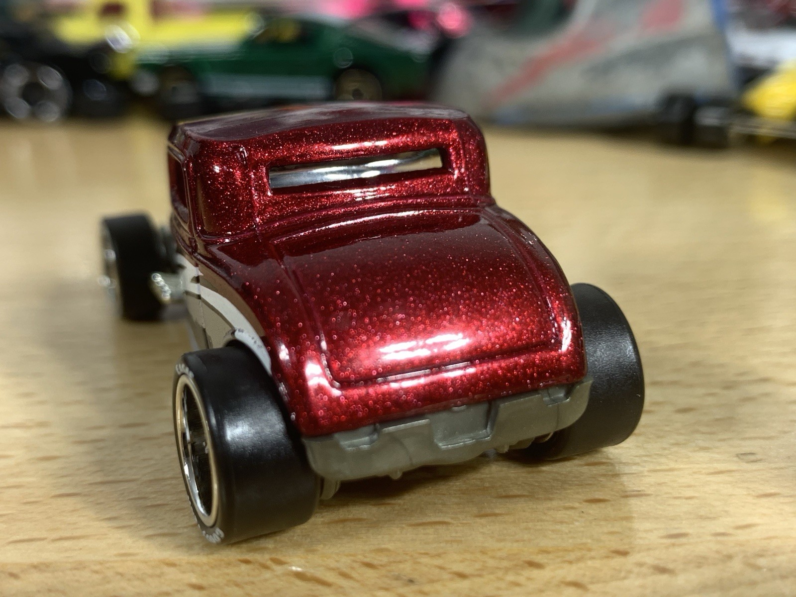 Hot Wheels ’32 Ford Pearl Red Frankie’s Garage Custom Wheel Swap Loose
