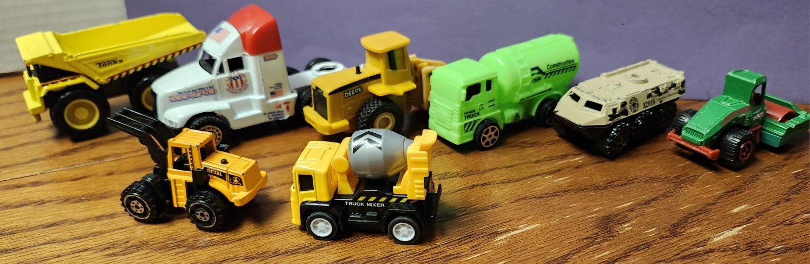 Huge Lot of 40+ Toy Cars Diecast Mixed Brands Hot Wheels Matchbox Kintoy Kinsmar